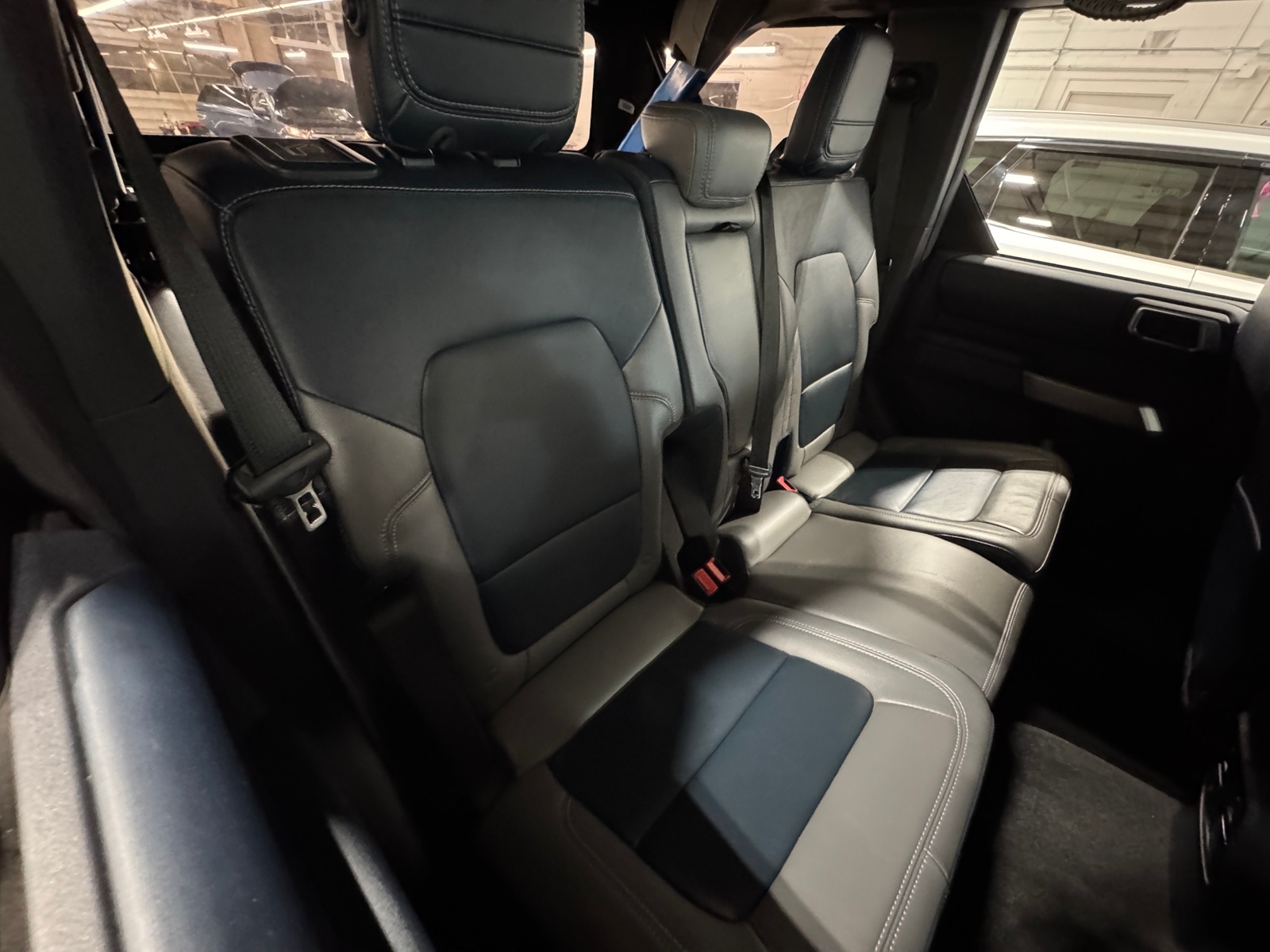 Thumbnail: 2021 Ford Bronco - 5