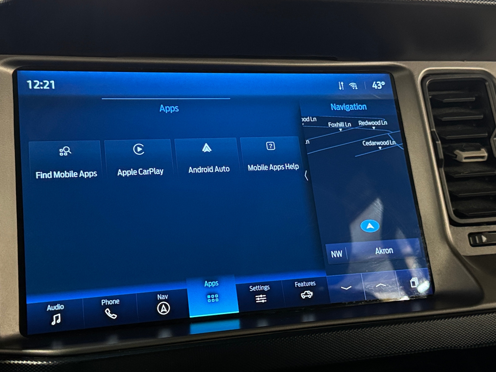 Thumbnail: 2021 Ford Bronco - 3