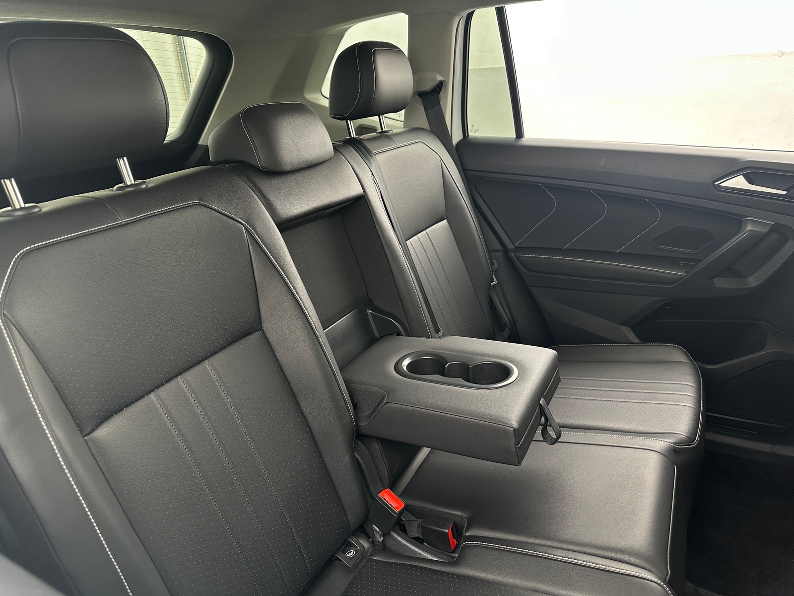 Thumbnail: 2024 Volkswagen Tiguan - 5