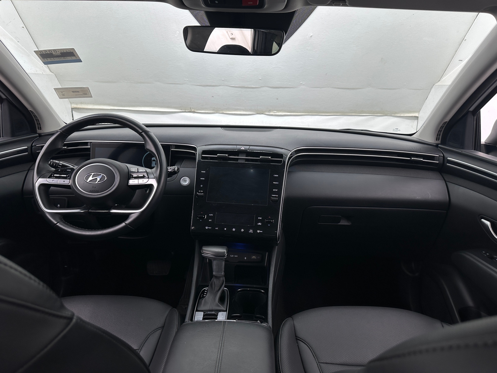 Thumbnail: 2023 Hyundai Tucson - 3