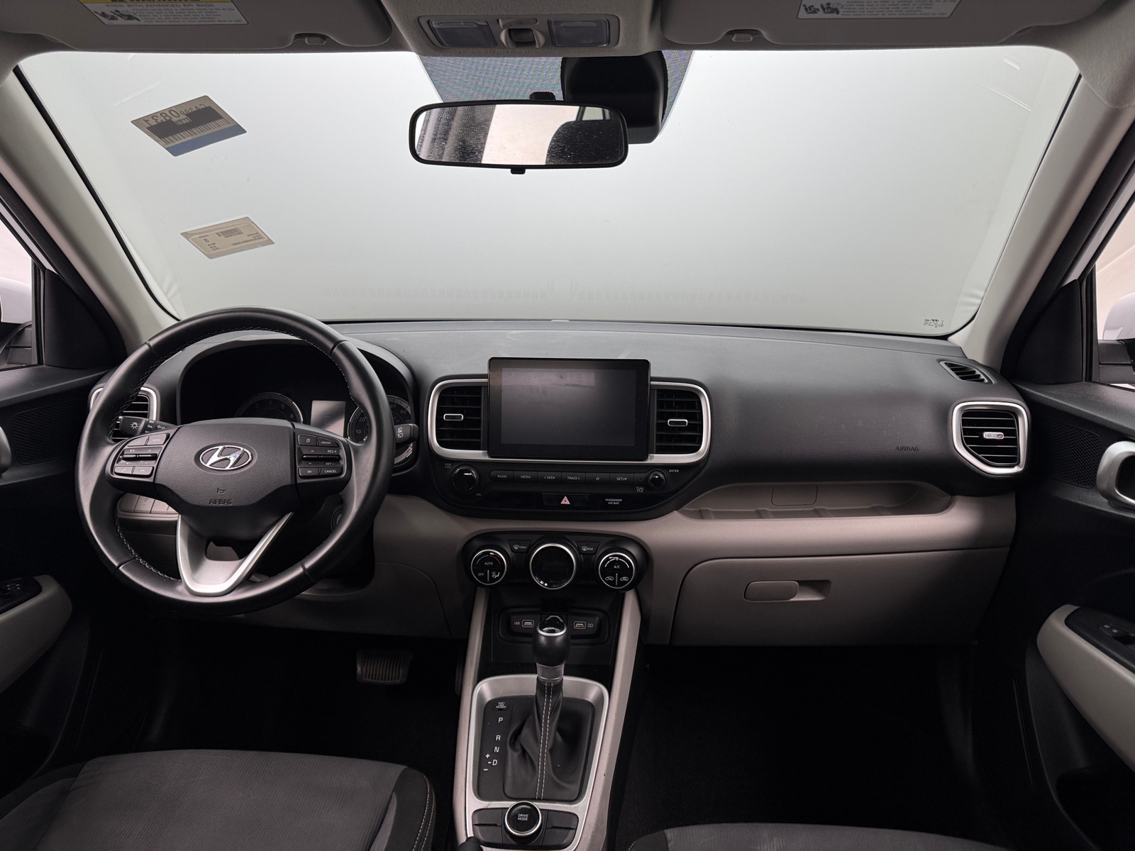 Thumbnail: 2022 Hyundai Venue - 3