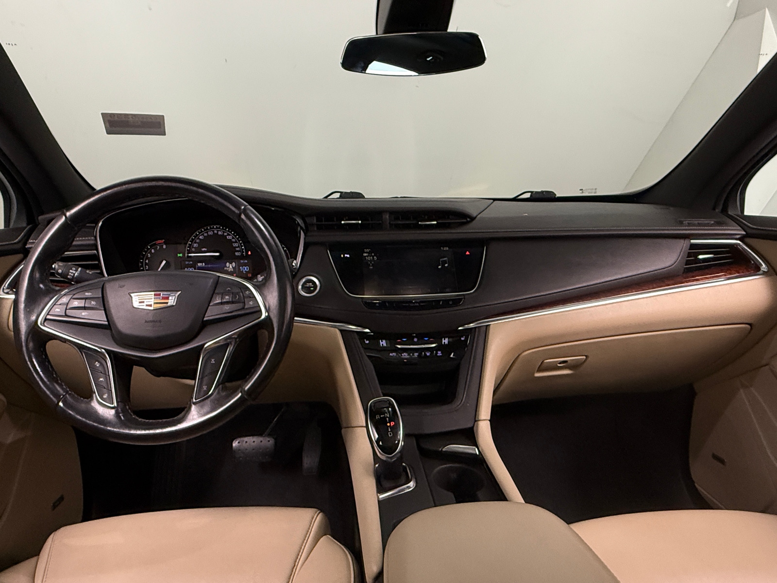 Thumbnail: 2019 Cadillac XT5 - 2