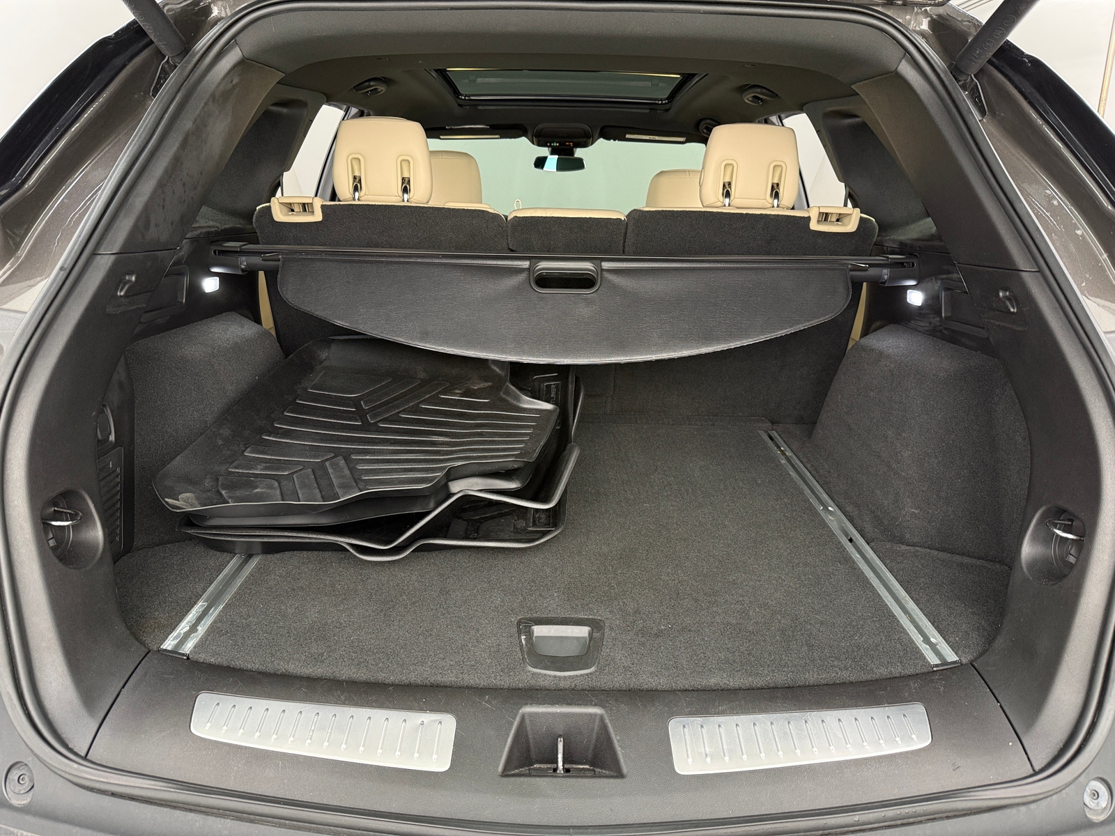 Thumbnail: 2019 Cadillac XT5 - 6