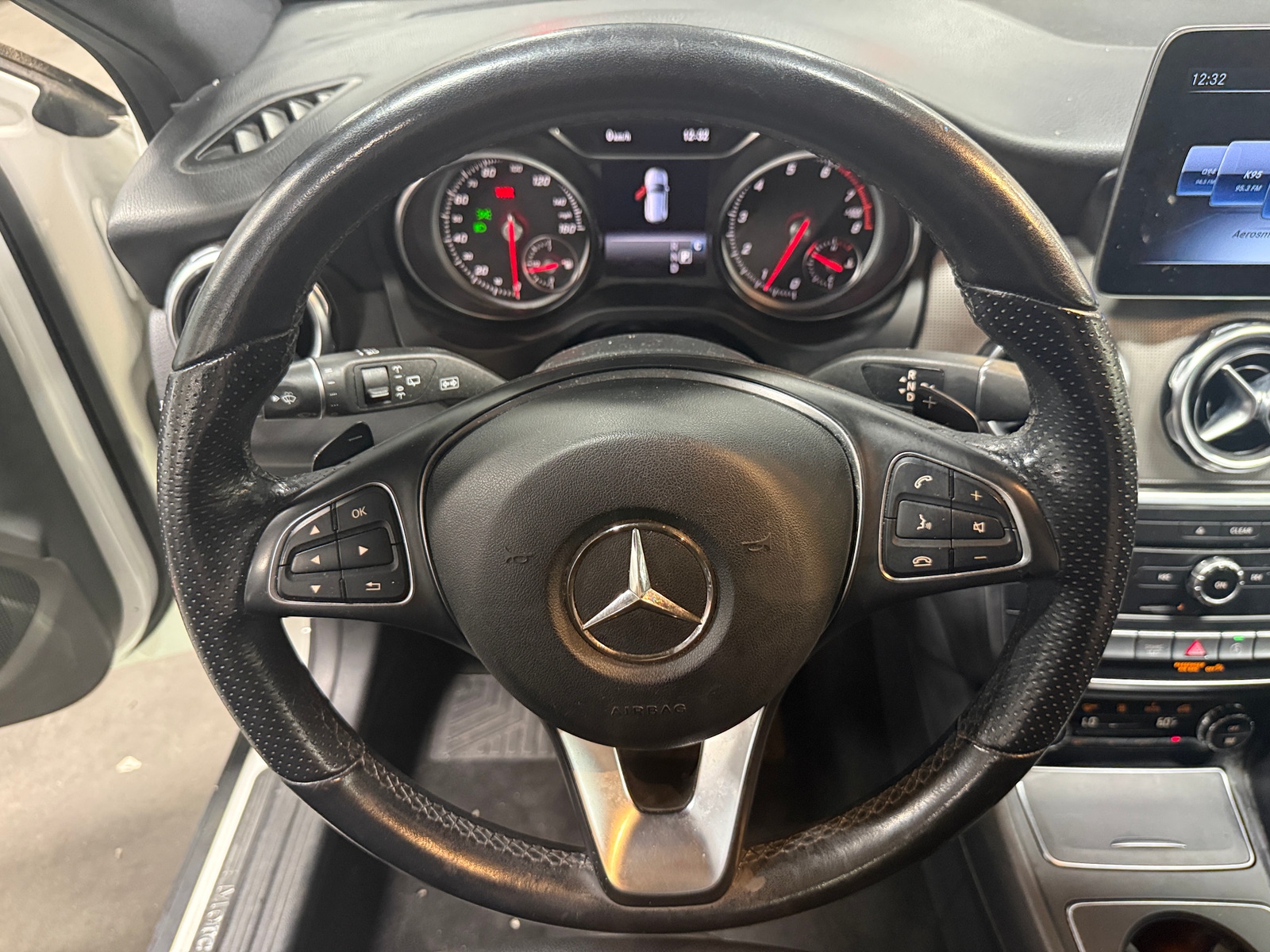 Thumbnail: 2019 Mercedes-Benz GLA - 4