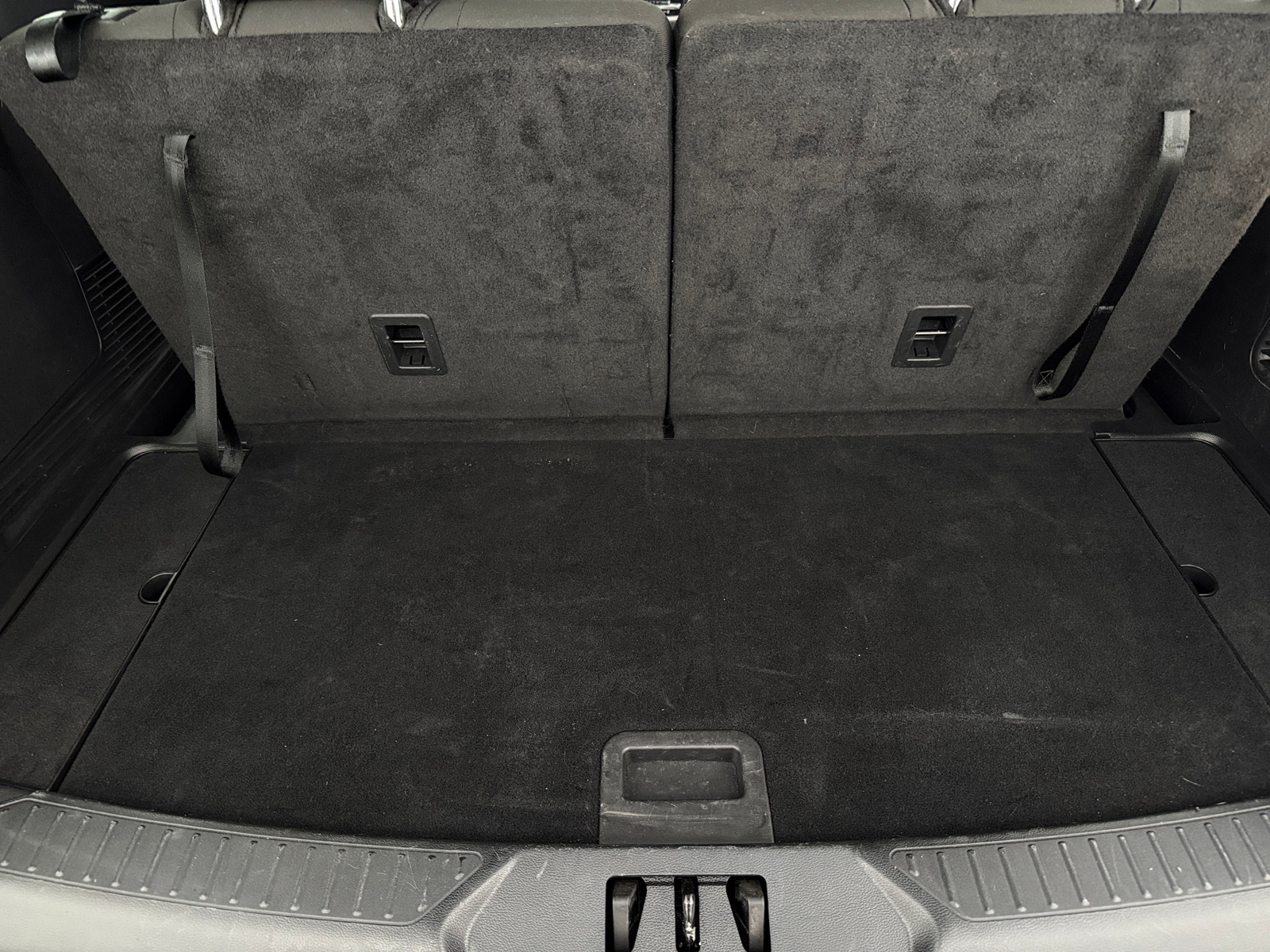 Thumbnail: 2023 Ford Explorer - 7