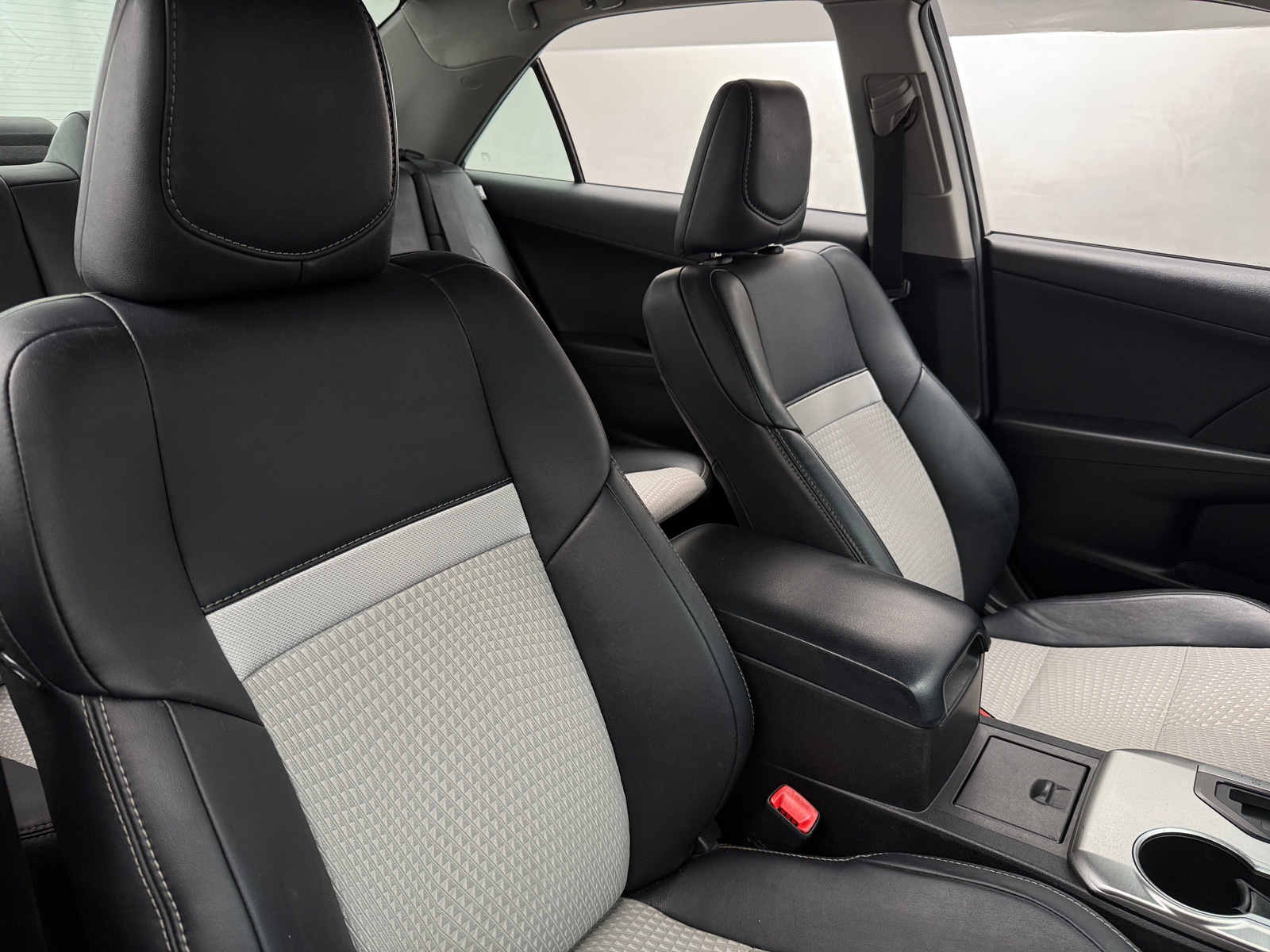 Thumbnail: 2014 Toyota Camry - 2