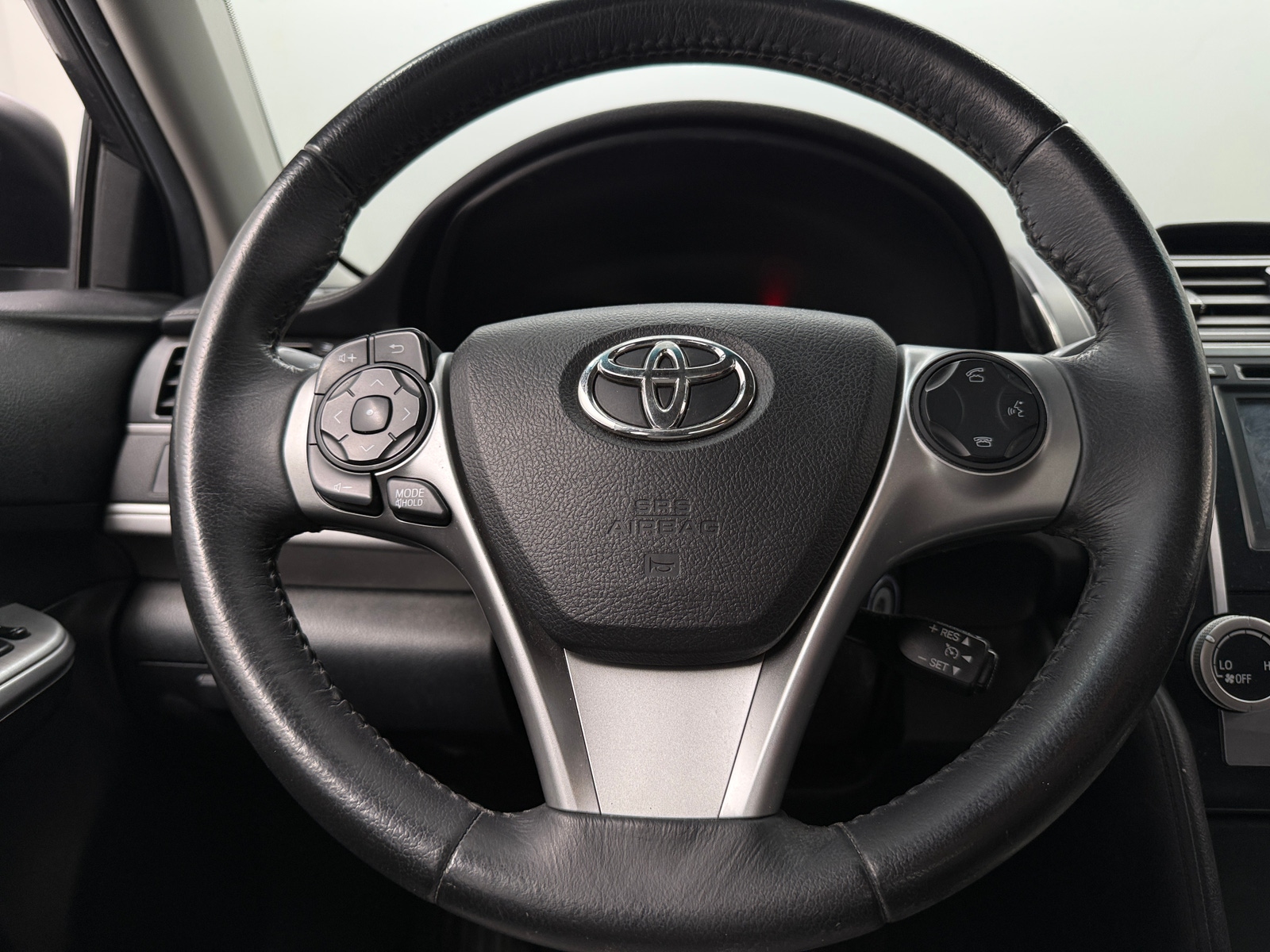 Thumbnail: 2014 Toyota Camry - 5