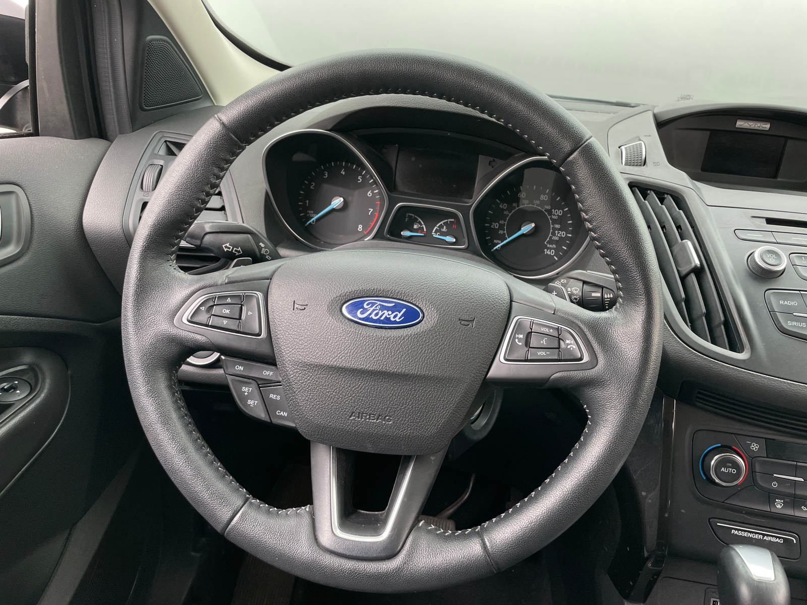 Thumbnail: 2017 Ford Escape - 4