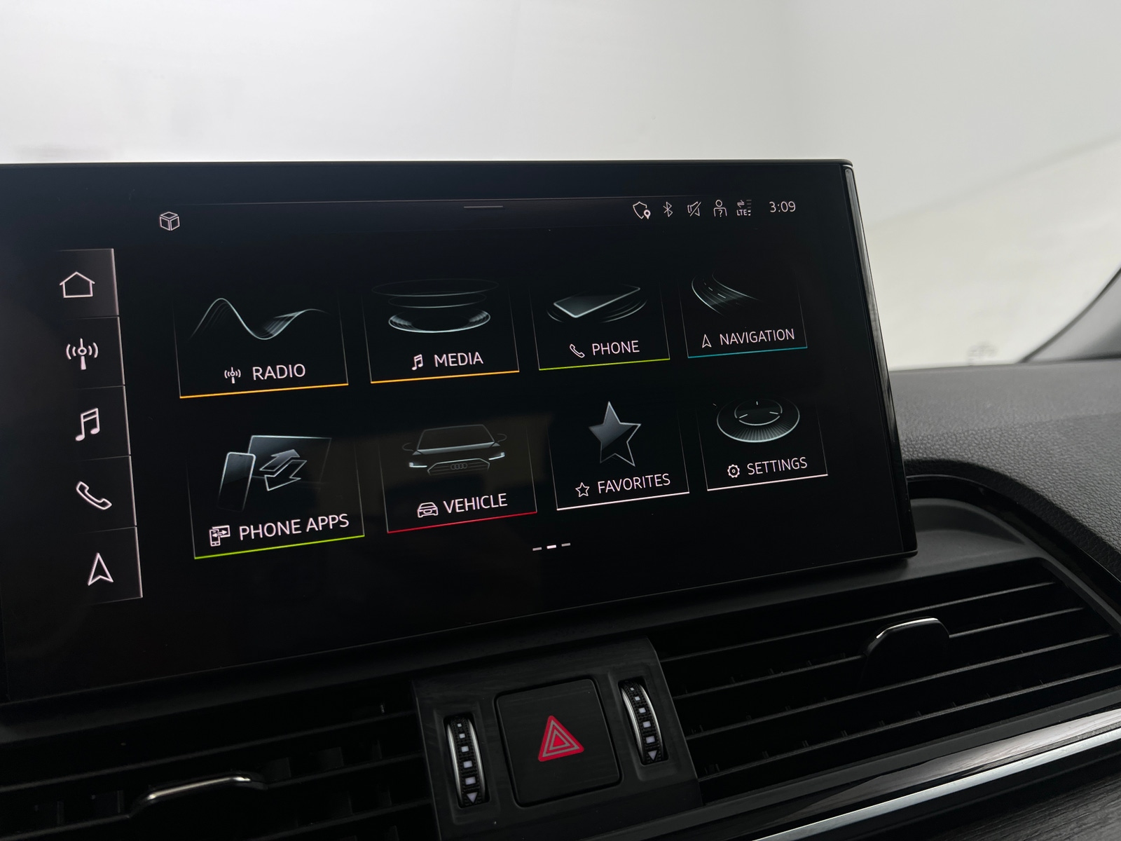 Thumbnail: 2025 Audi Q5 - 3