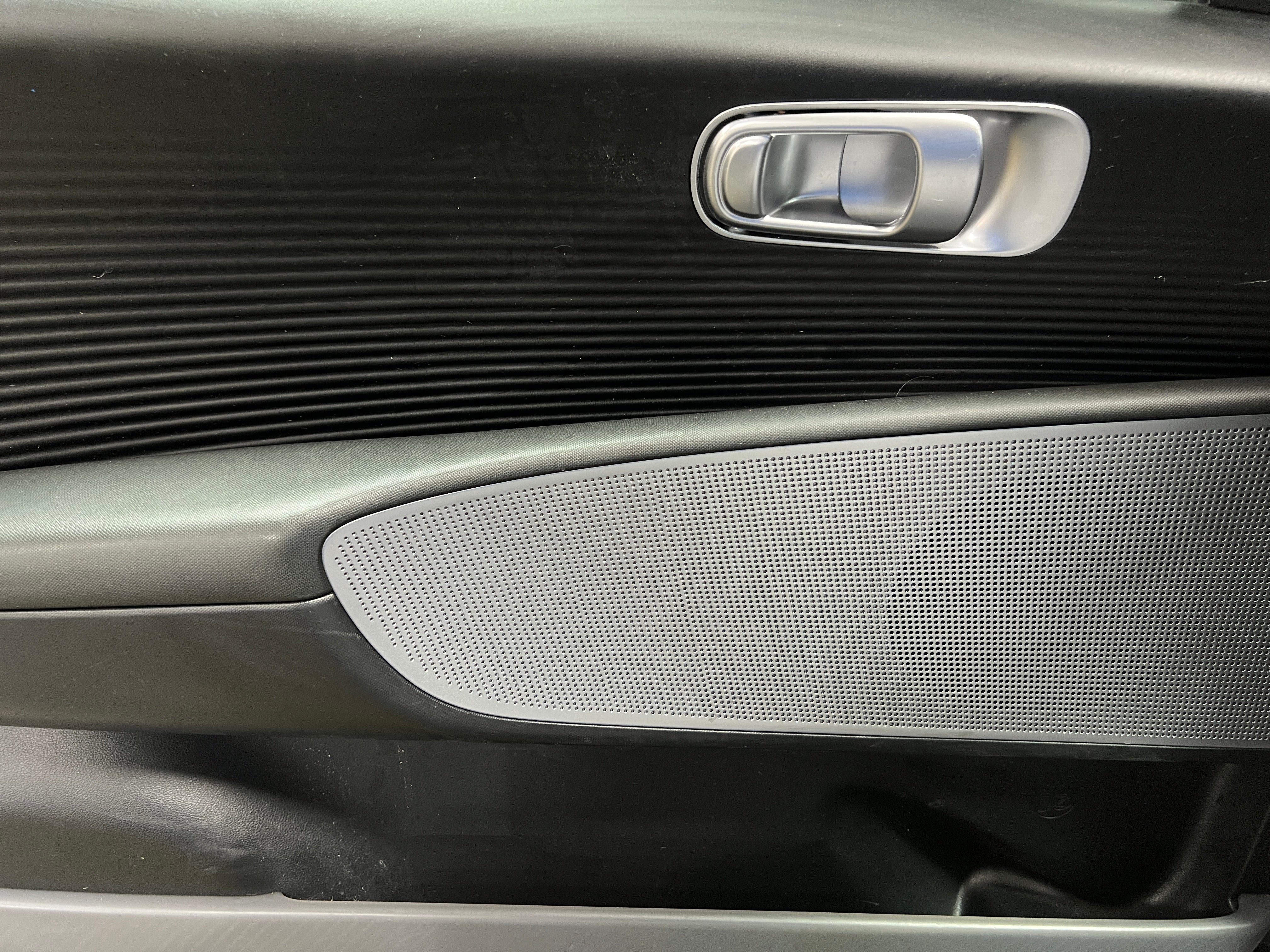 Used 2024 Hyundai IONIQ 6 SE with VIN KMHM24AA1RA070474 for sale in Auburn, WA