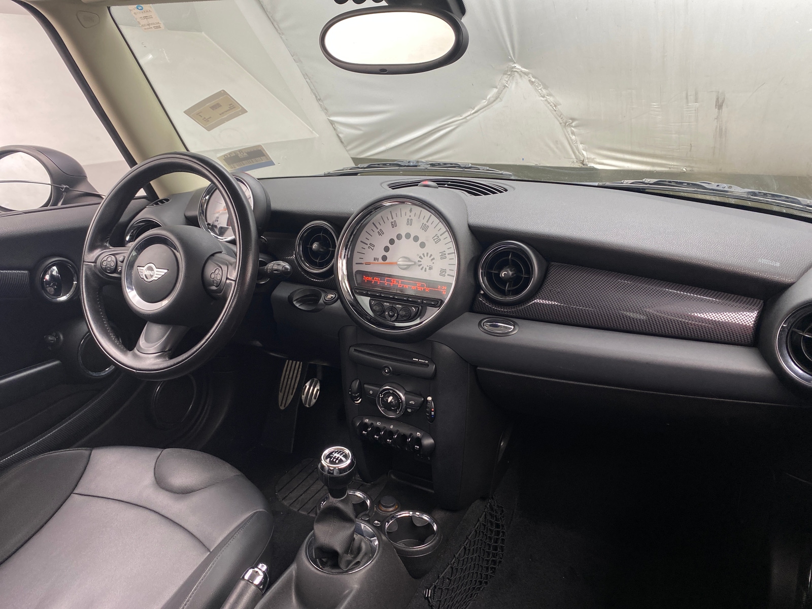 Thumbnail: 2011 MINI Cooper Hardtop - 2