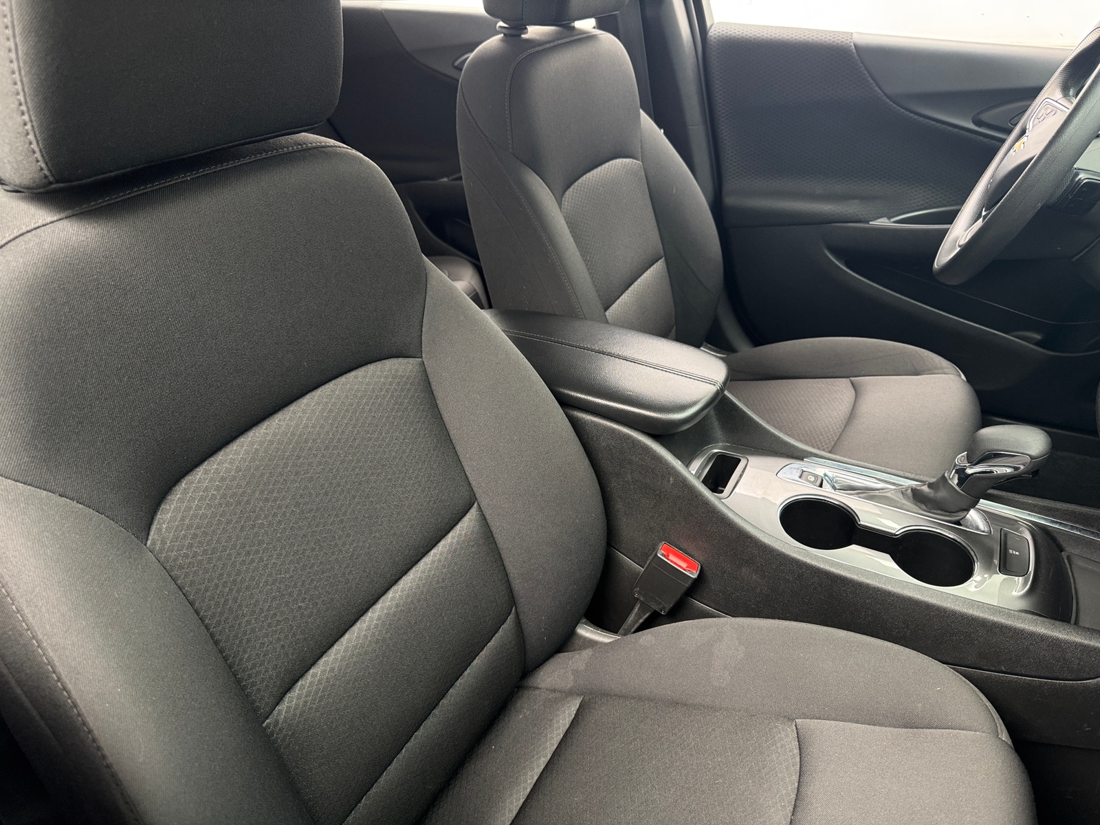 Thumbnail: 2023 Chevrolet Malibu - 2