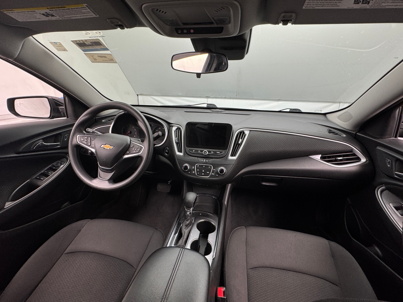 Thumbnail: 2023 Chevrolet Malibu - 3