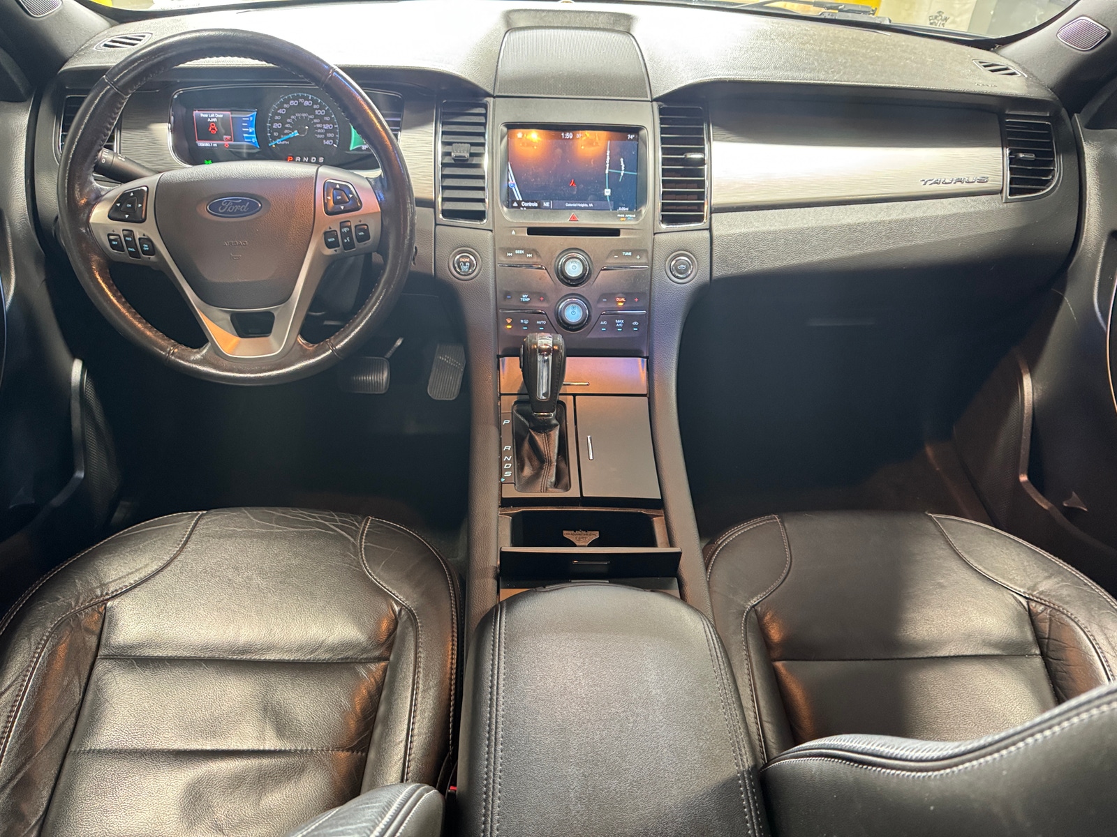 Thumbnail: 2016 Ford Taurus - 3