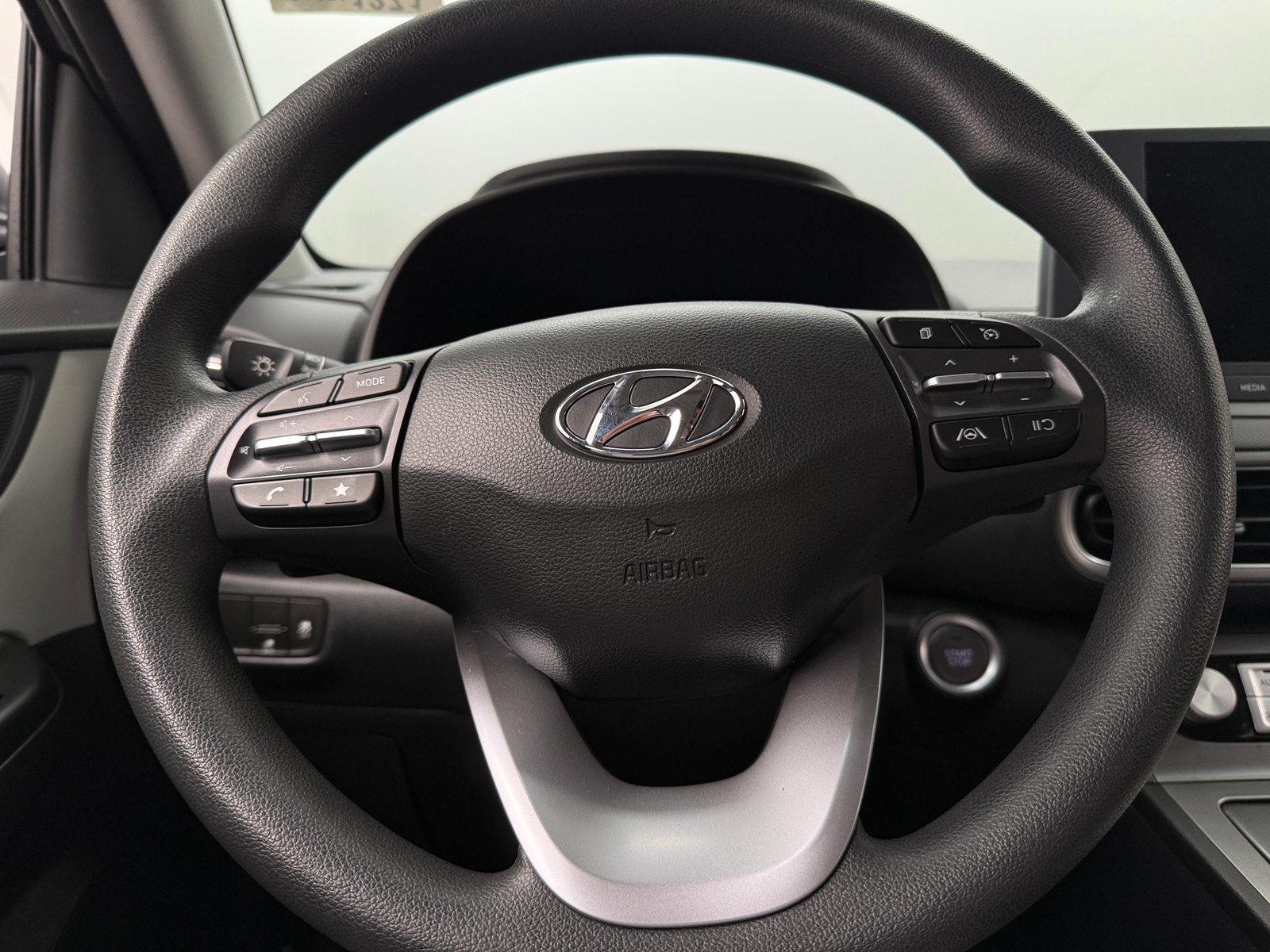 Thumbnail: 2023 Hyundai Kona - 5