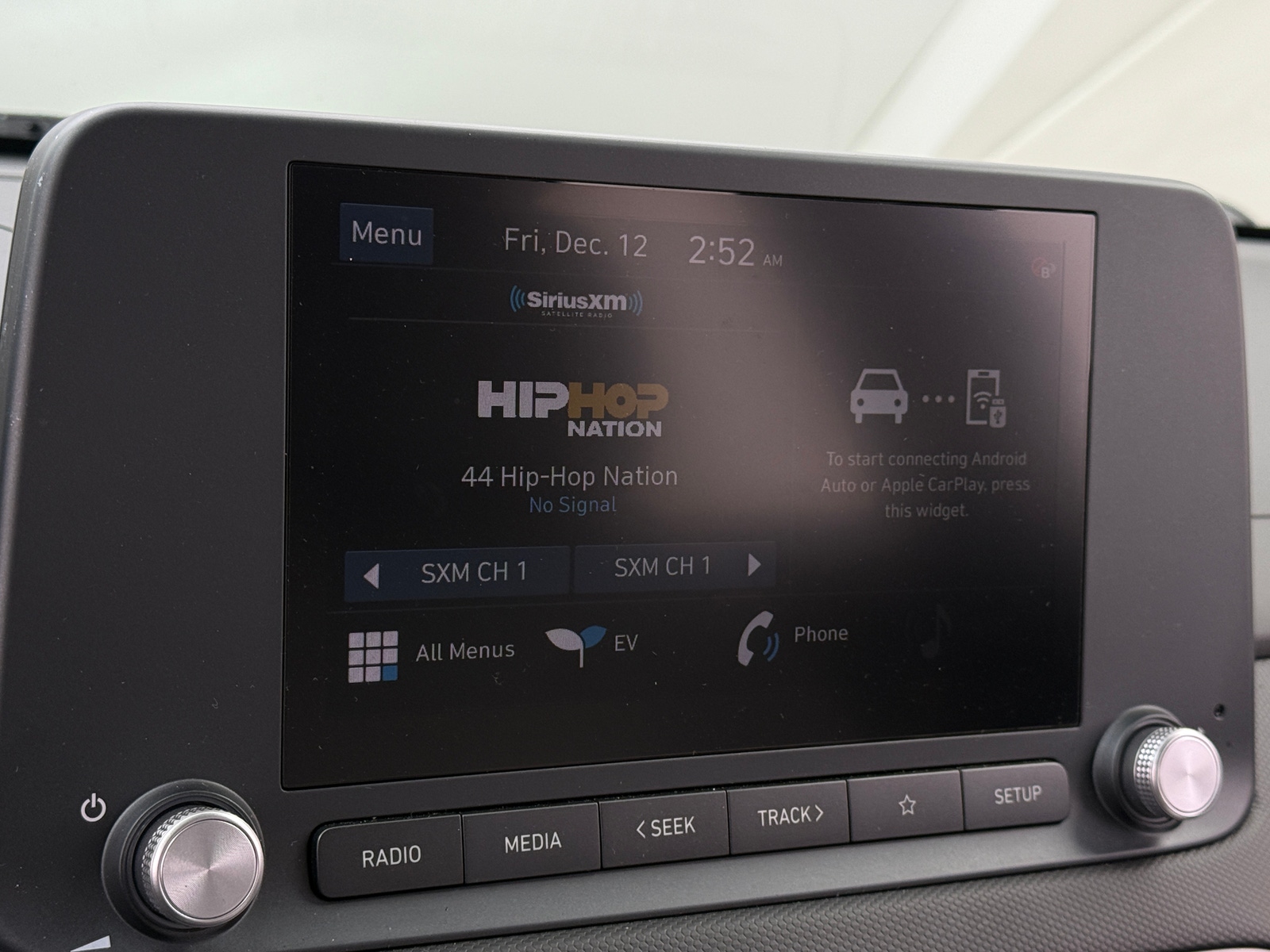 Thumbnail: 2023 Hyundai Kona - 4