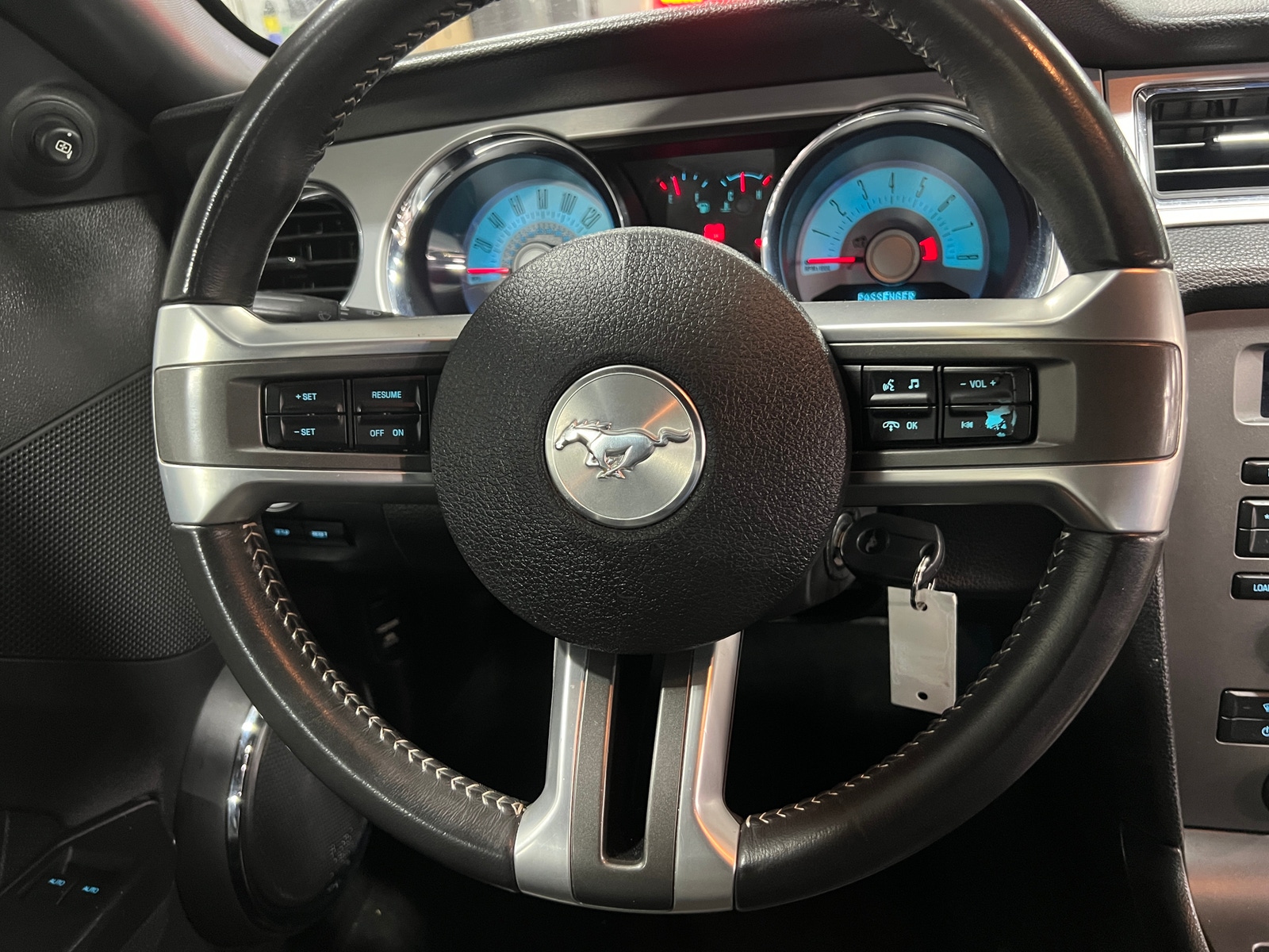 Thumbnail: 2012 Ford Mustang - 3