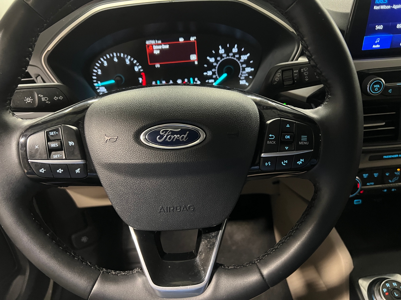 Thumbnail: 2022 Ford Escape - 5