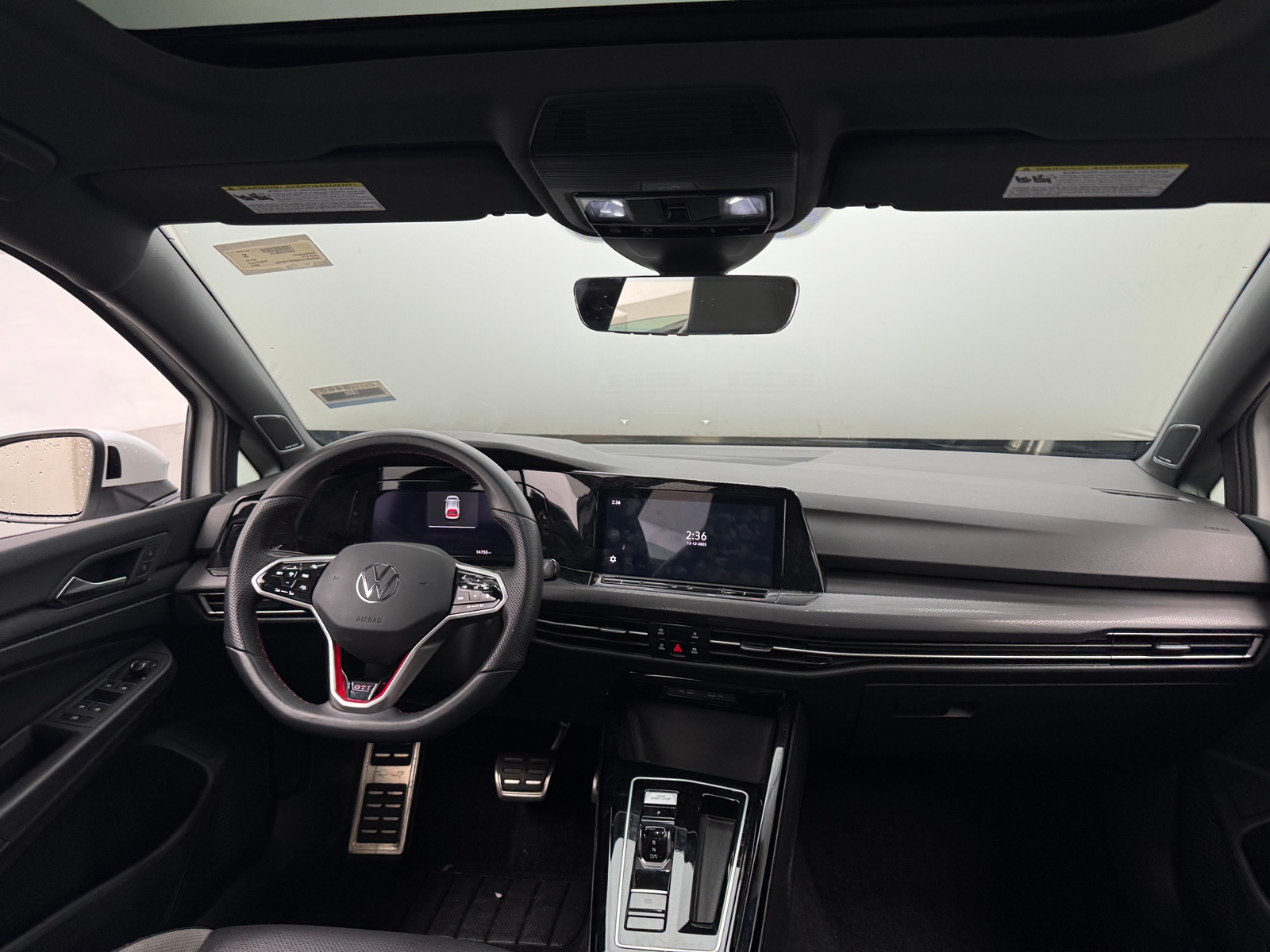 Thumbnail: 2024 Volkswagen Golf - 3