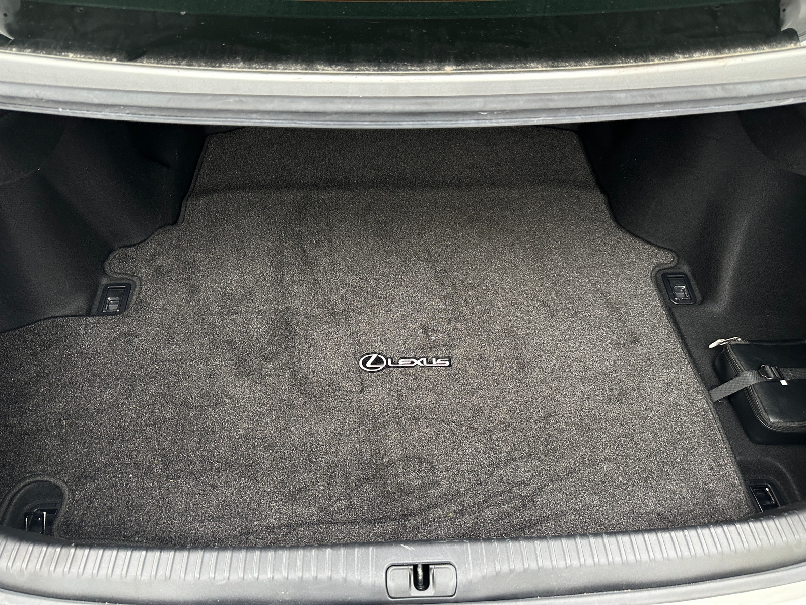 Thumbnail: 2016 Lexus RC - 4