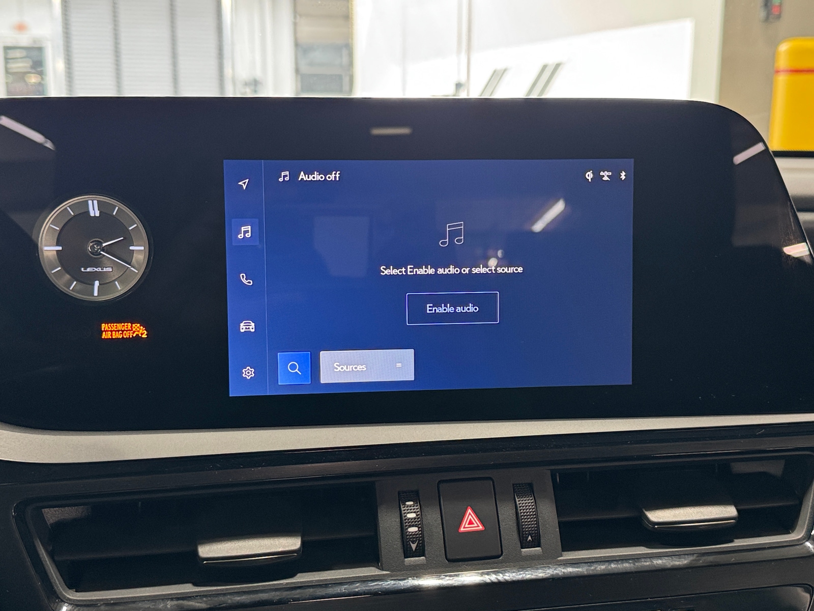 Thumbnail: 2024 Lexus ES - 3