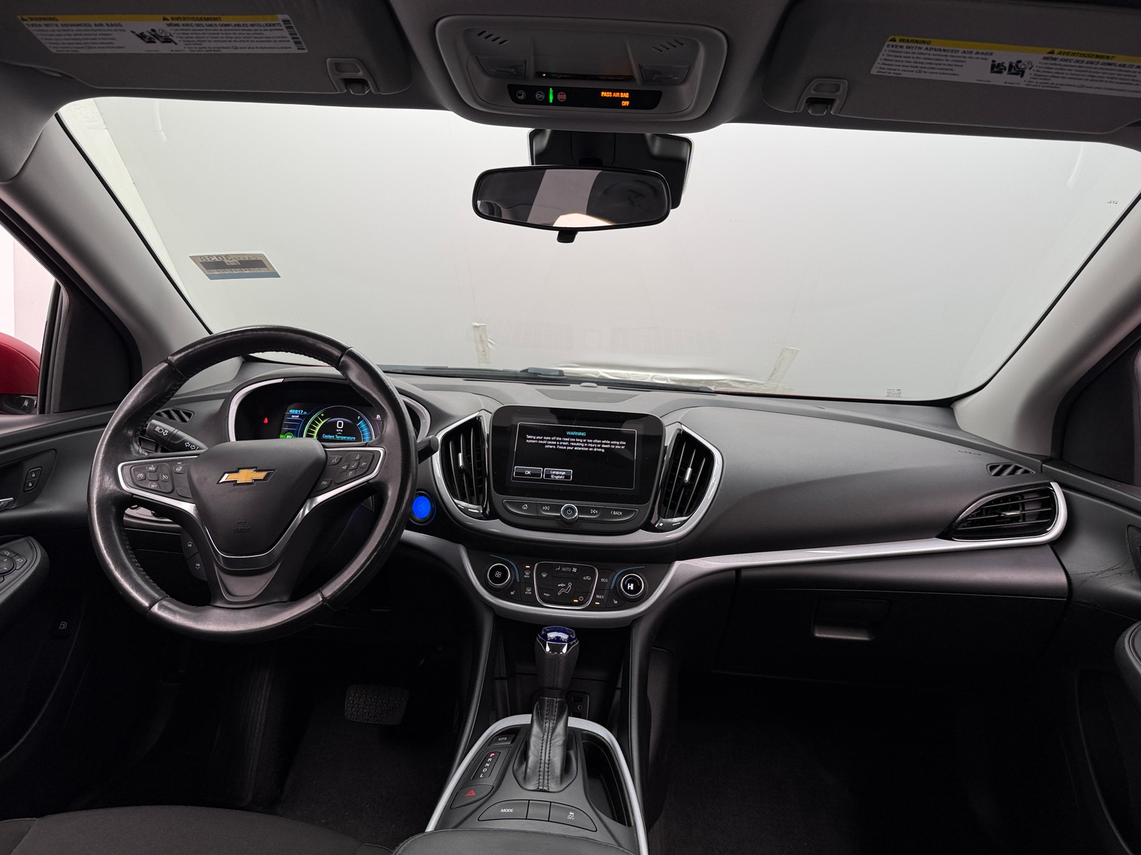 Thumbnail: 2018 Chevrolet Volt - 3