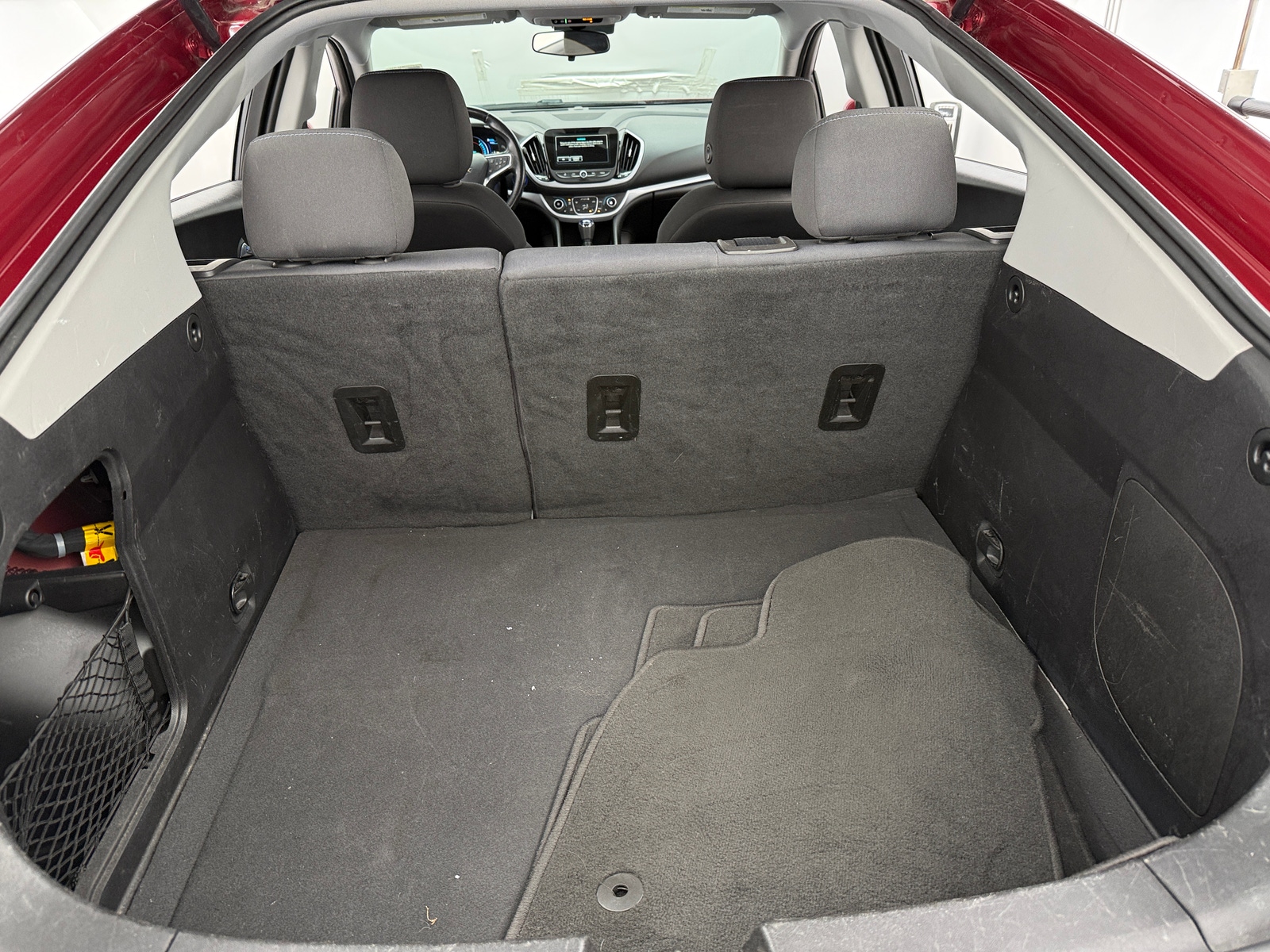 Thumbnail: 2018 Chevrolet Volt - 7