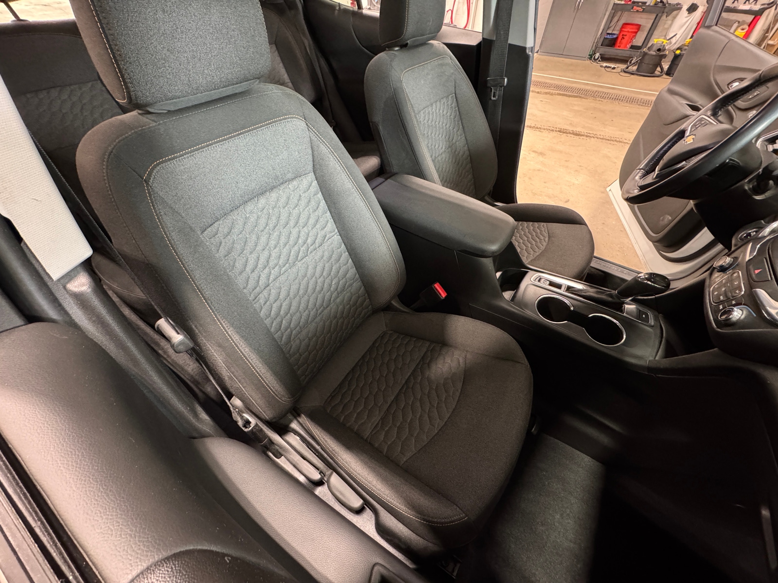 Thumbnail: 2020 Chevrolet Equinox - 2