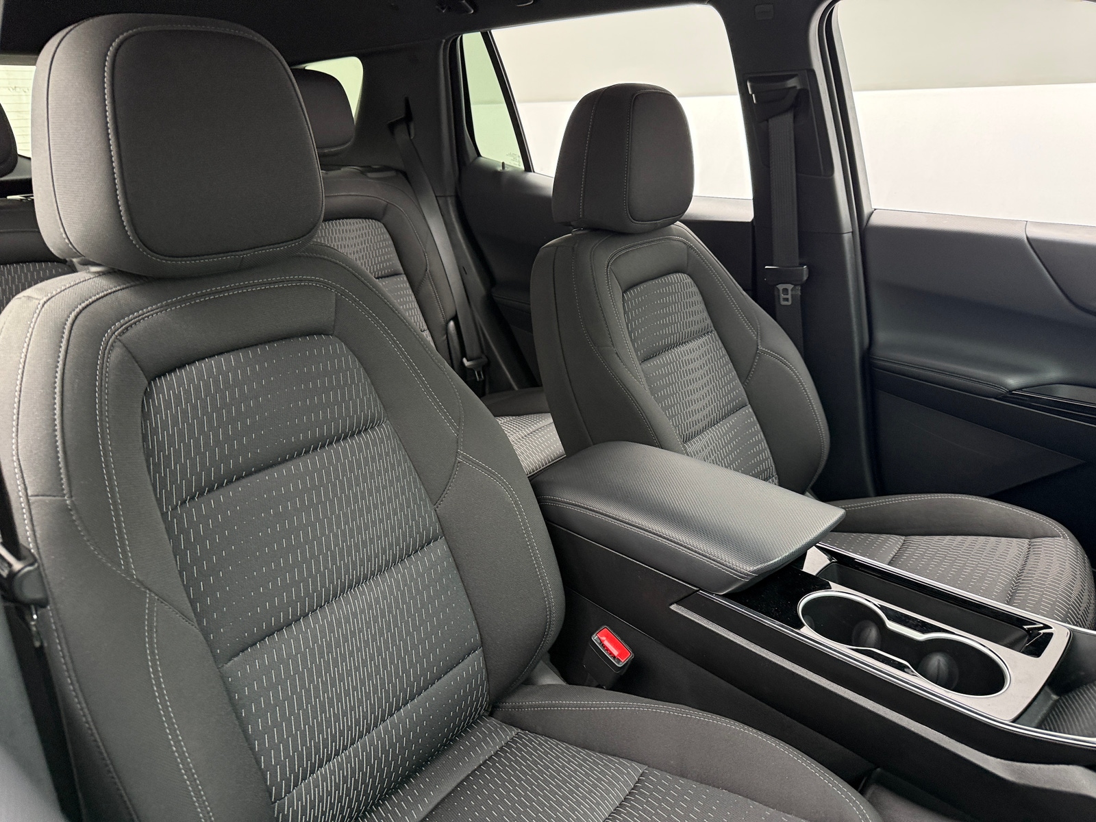 Thumbnail: 2025 Chevrolet Equinox - 2