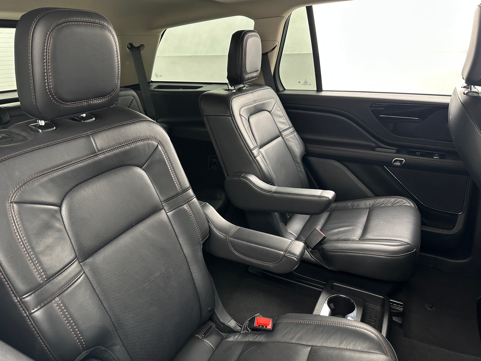 Thumbnail: 2024 Lincoln Aviator - 5