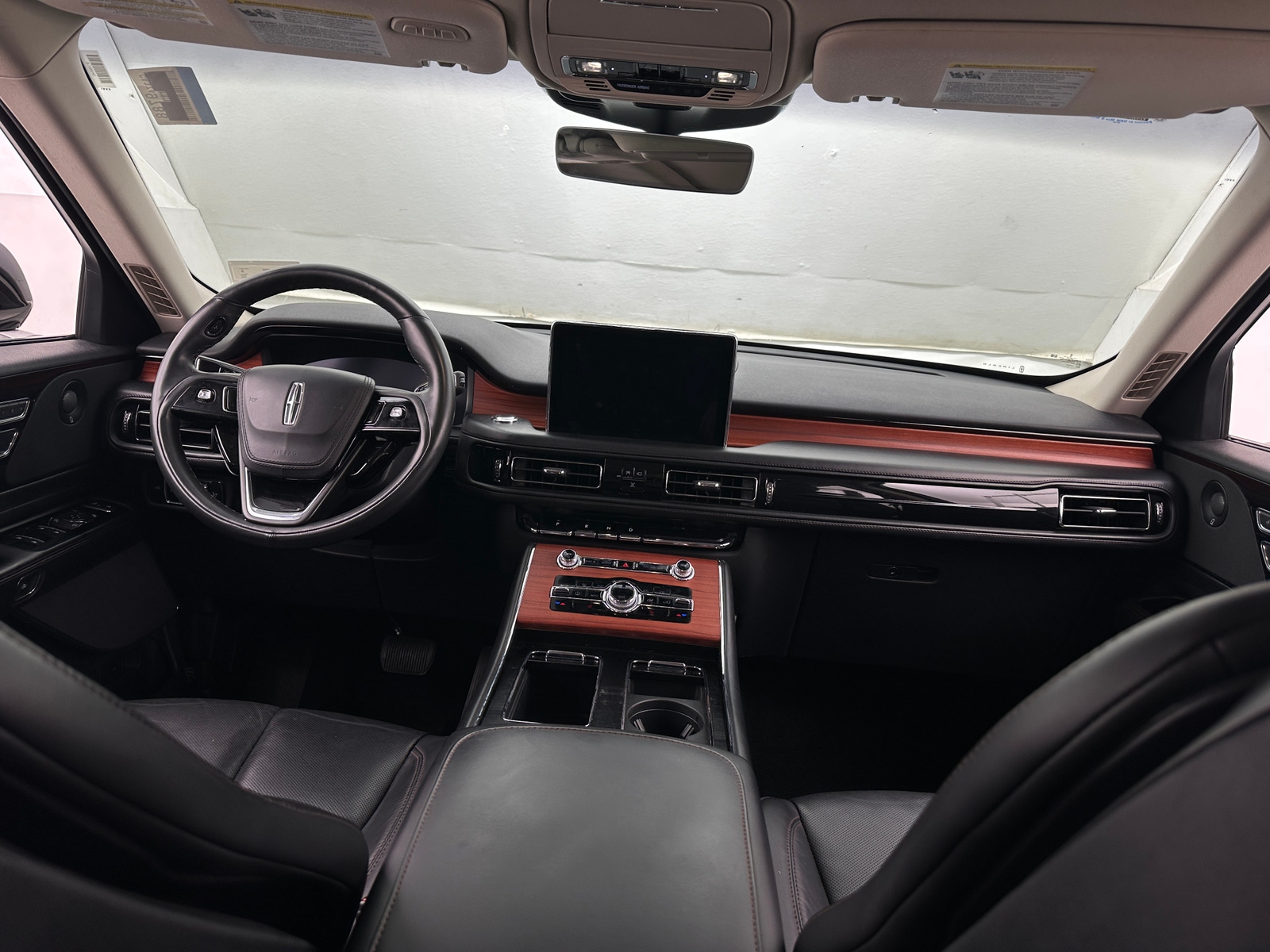 Thumbnail: 2024 Lincoln Aviator - 2