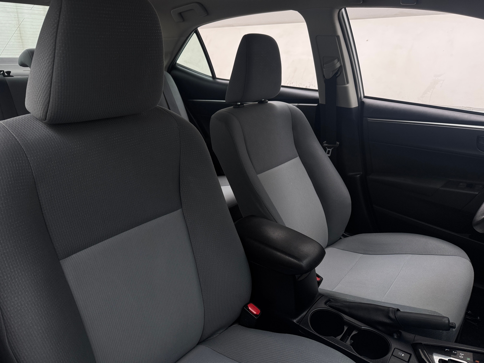 Thumbnail: 2014 Toyota Corolla - 2