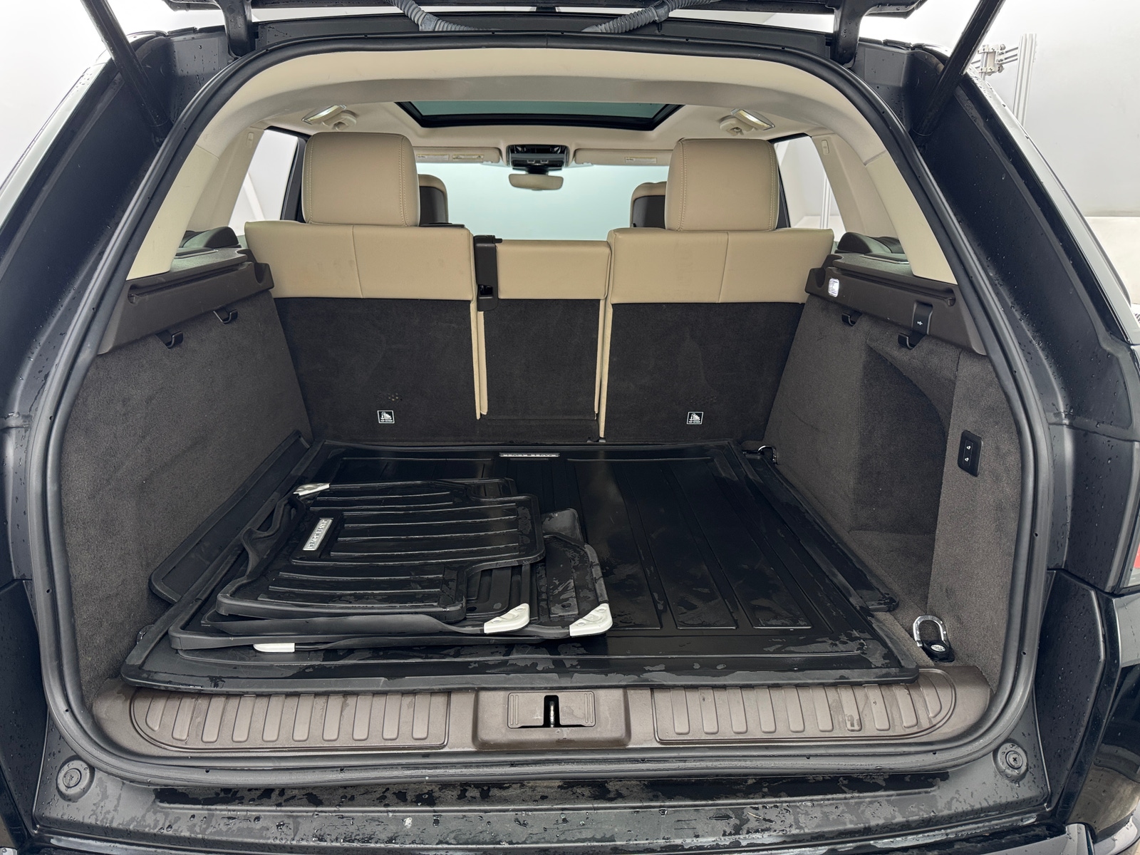 Thumbnail: 2020 Land Rover Range Rover Sport - 6