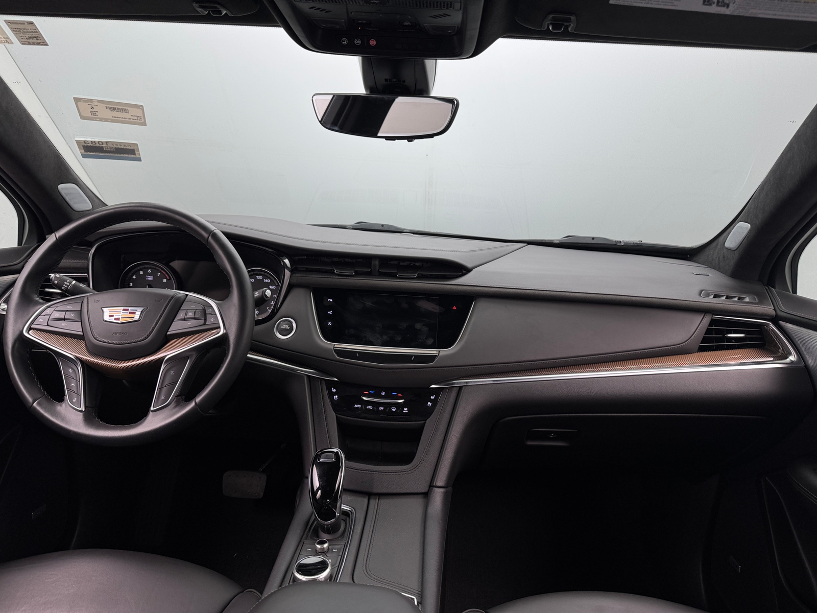 Thumbnail: 2024 Cadillac XT5 - 2