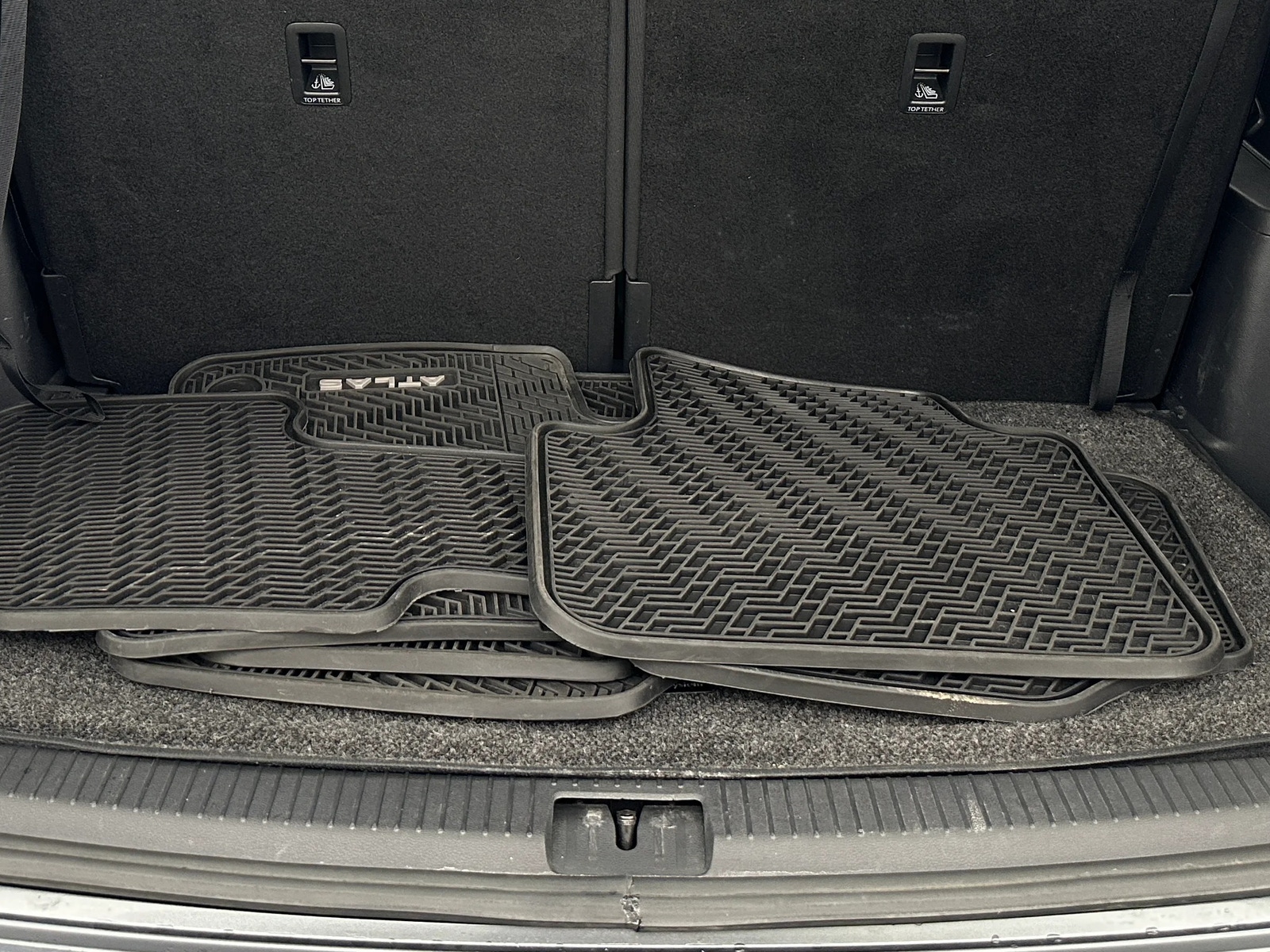 Thumbnail: 2022 Volkswagen Atlas - 6