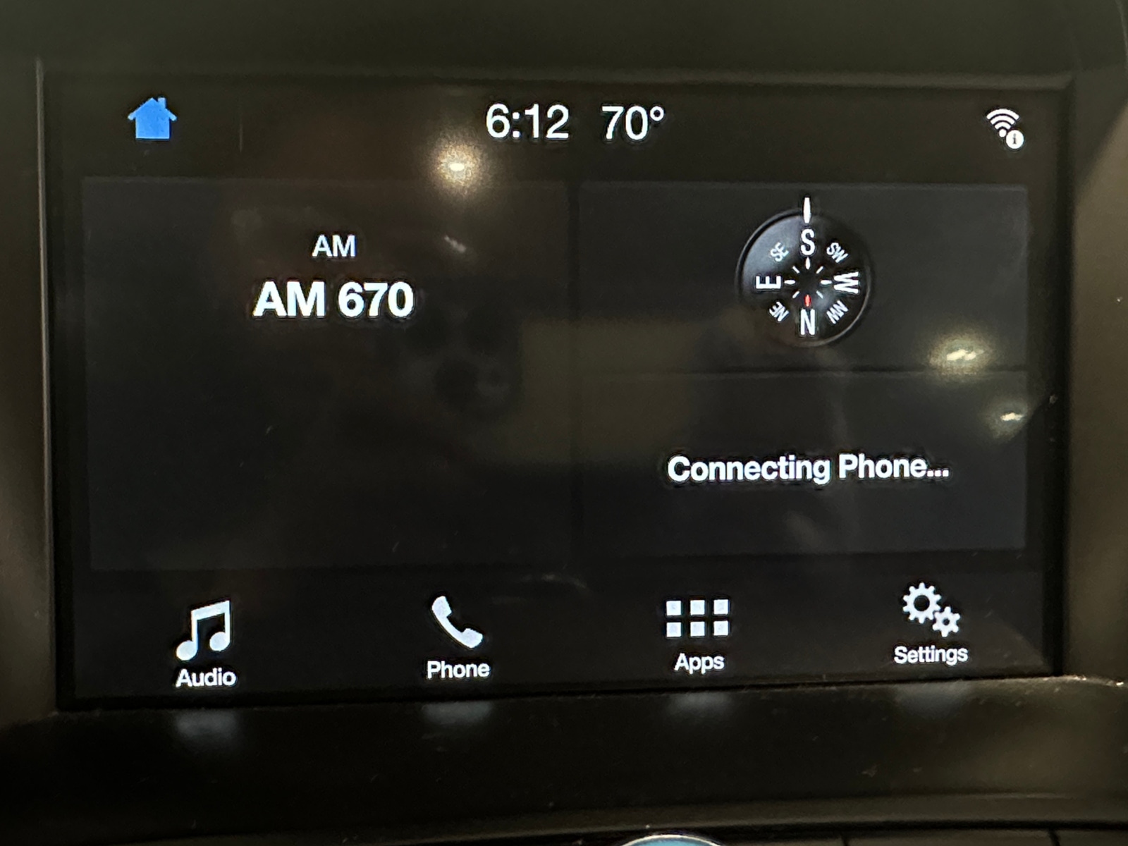 Thumbnail: 2019 Ford Escape - 4