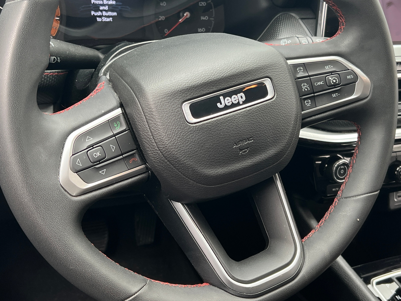 Thumbnail: 2022 Jeep Compass - 4