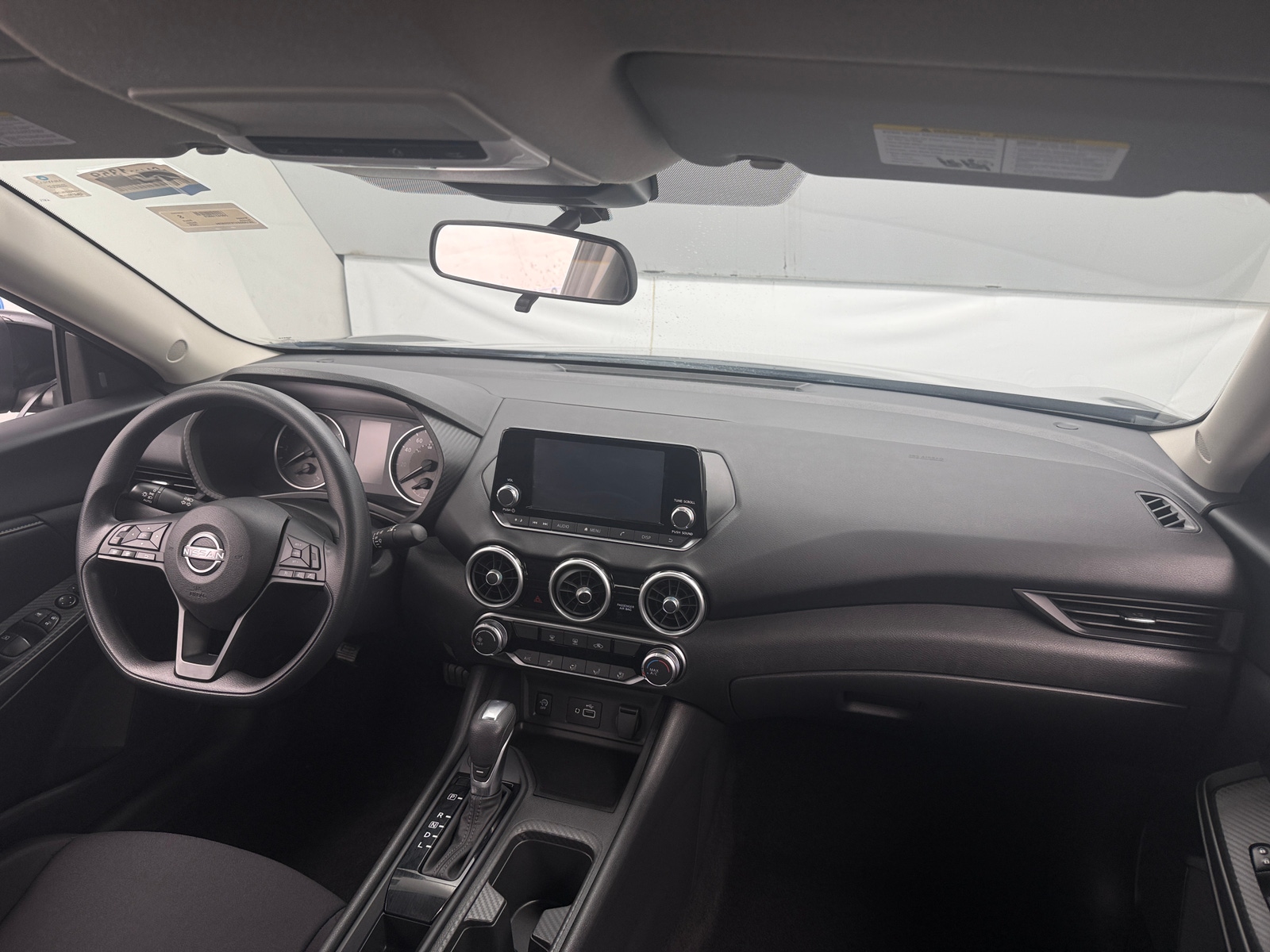 Thumbnail: 2025 Nissan Sentra - 3