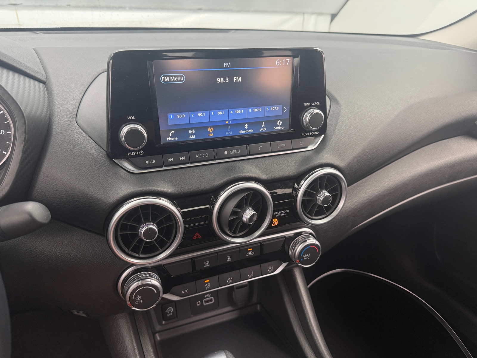 Thumbnail: 2025 Nissan Sentra - 4