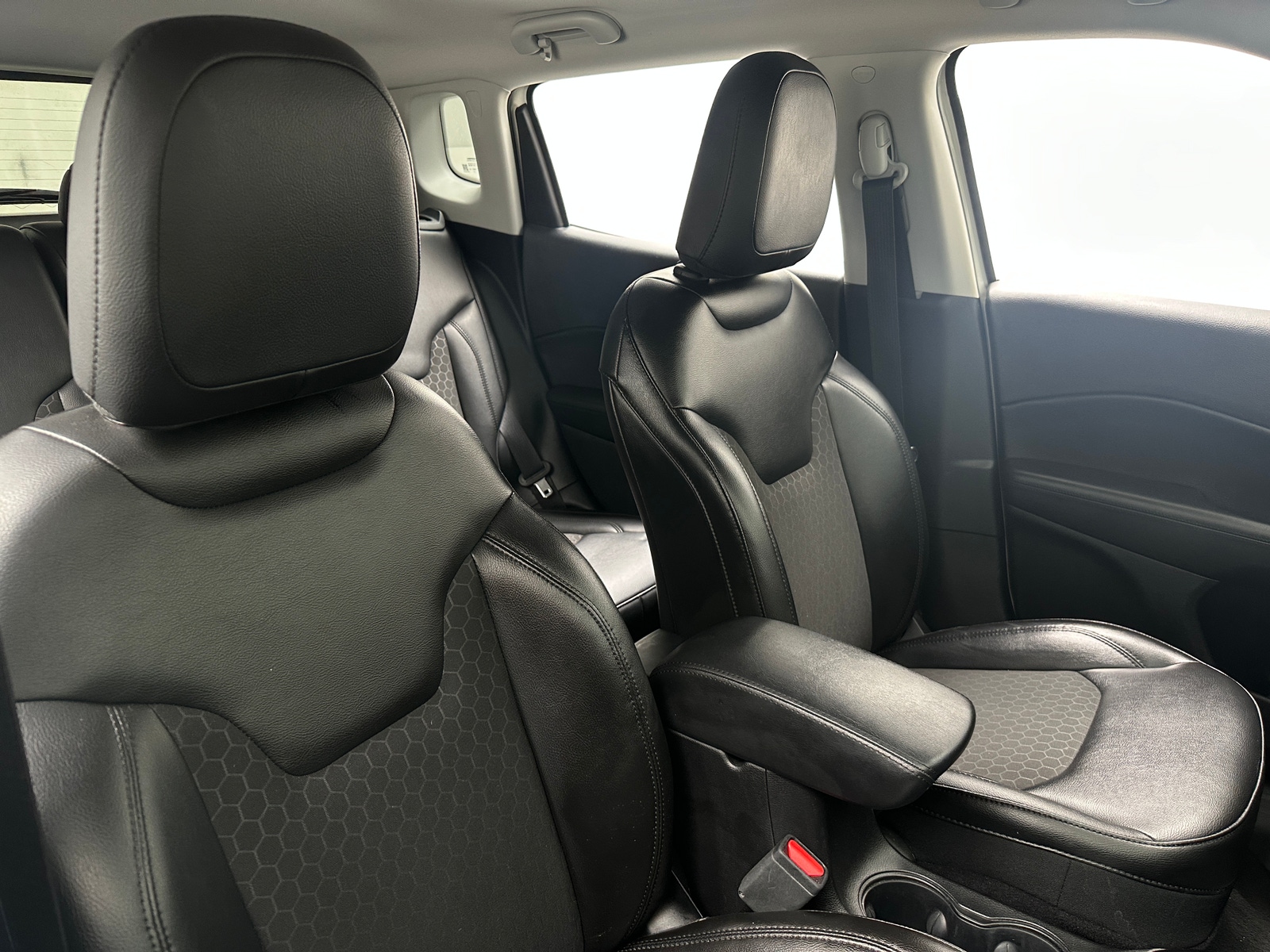 Thumbnail: 2018 Jeep Compass - 2