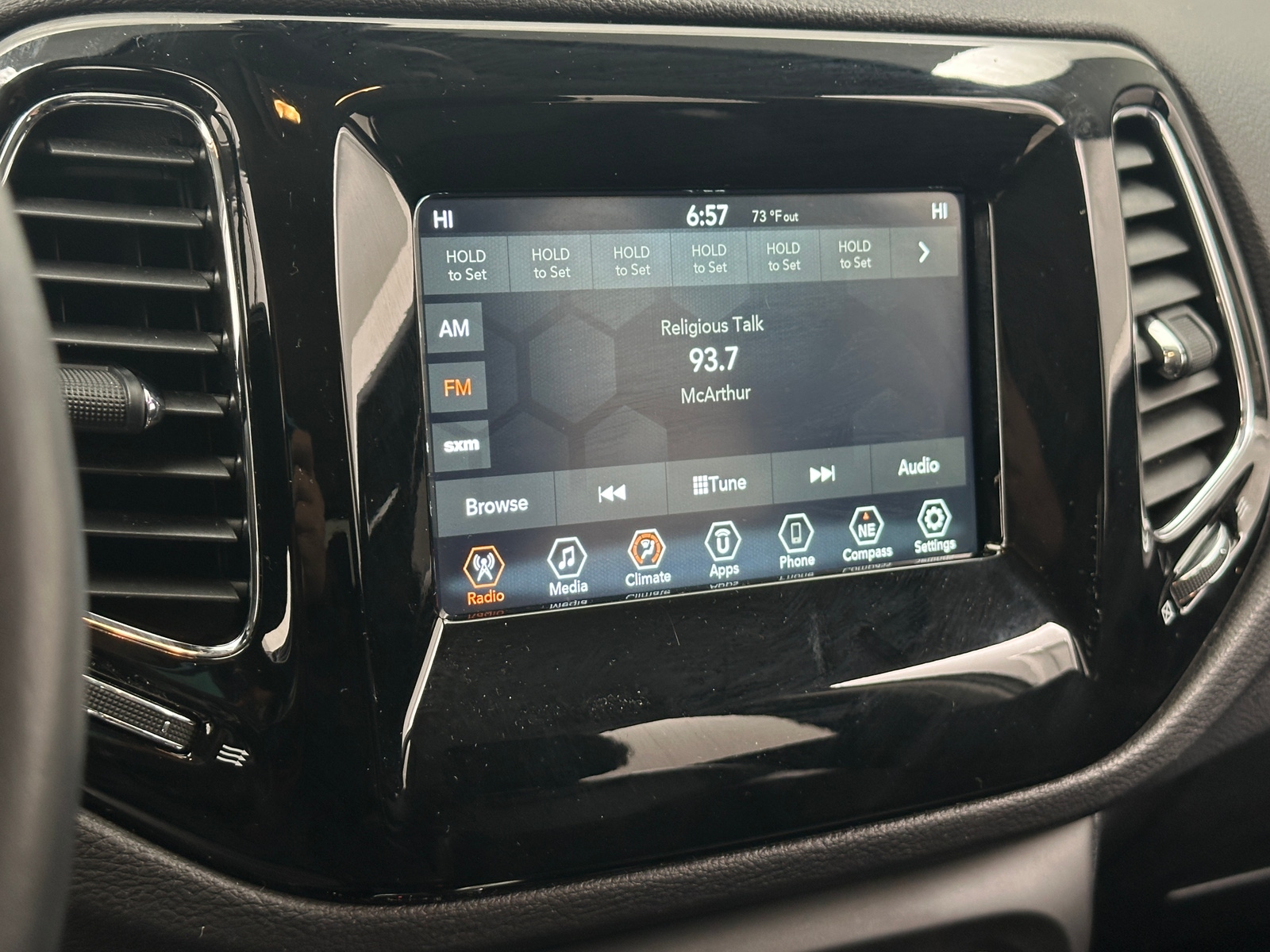 Thumbnail: 2018 Jeep Compass - 4