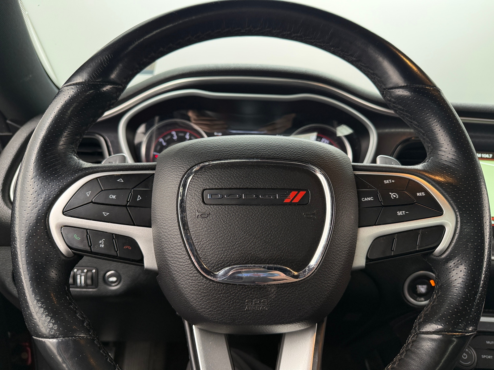 Thumbnail: 2018 Dodge Challenger - 3