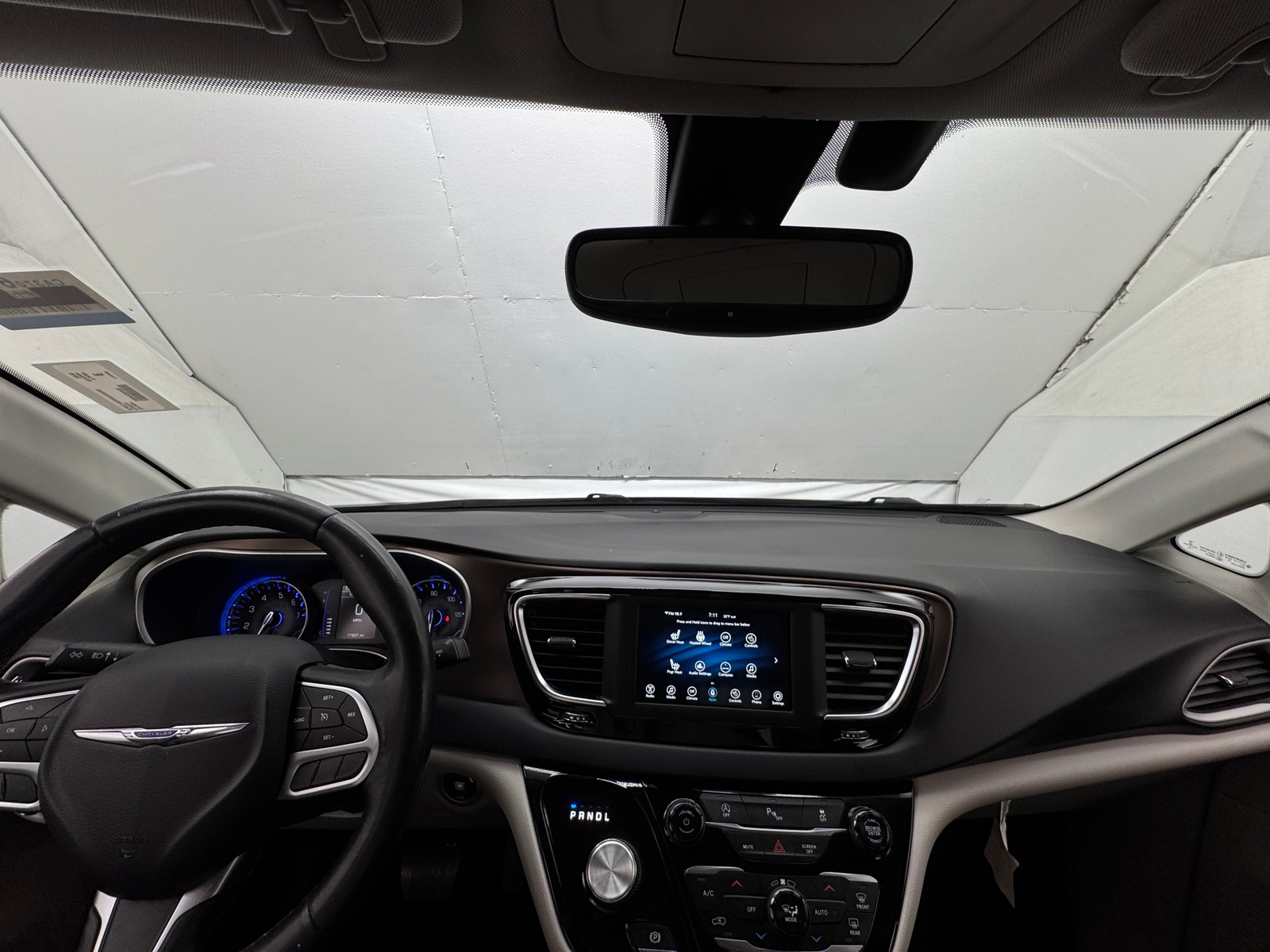 Thumbnail: 2019 Chrysler Pacifica - 2