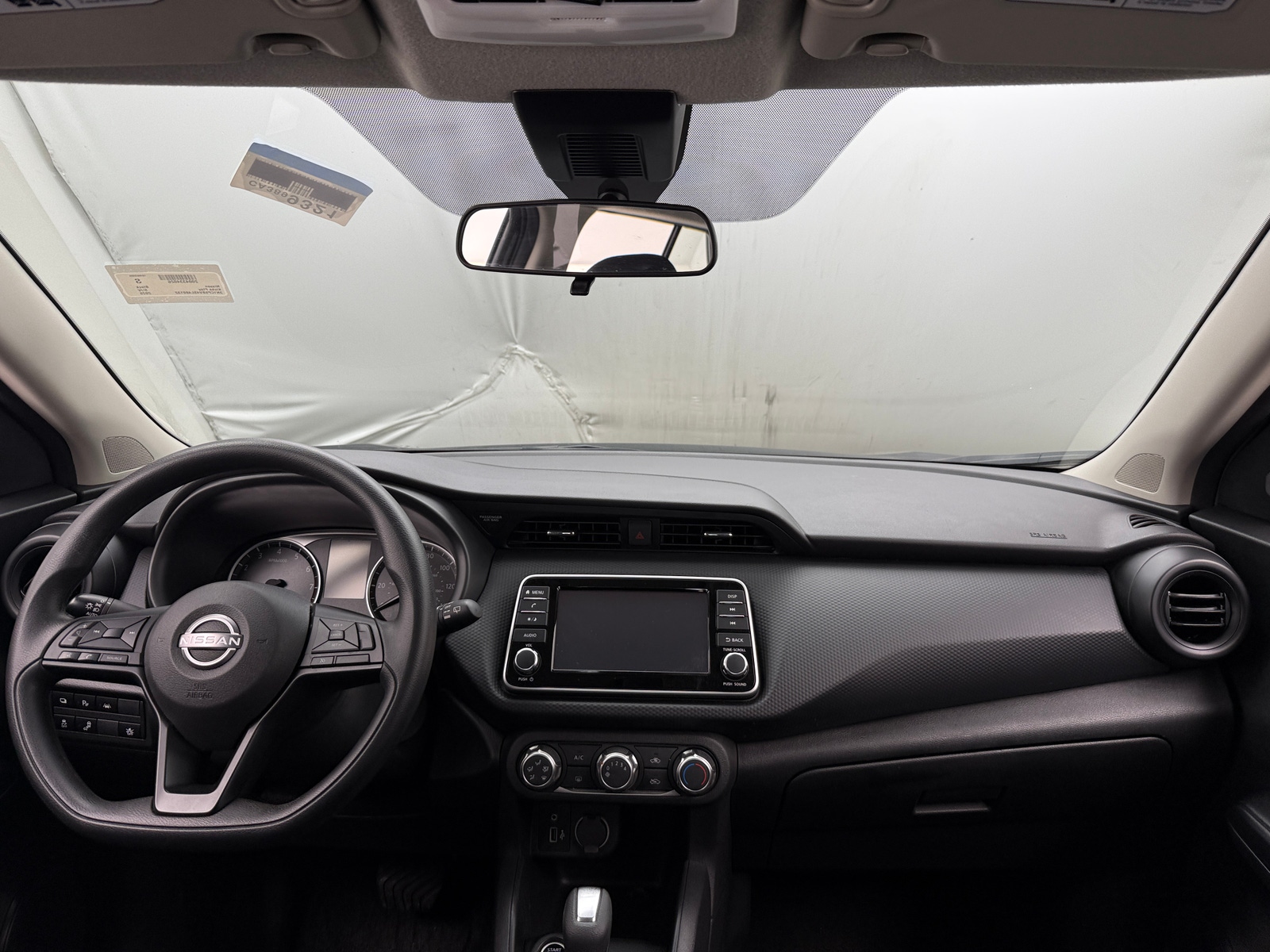 Thumbnail: 2025 Nissan Kicks - 3