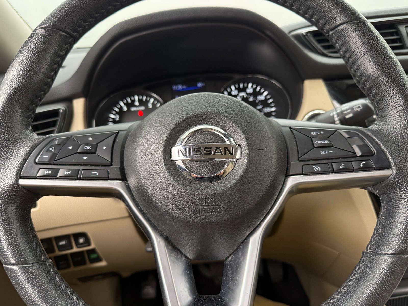 Thumbnail: 2020 Nissan Rogue - 5