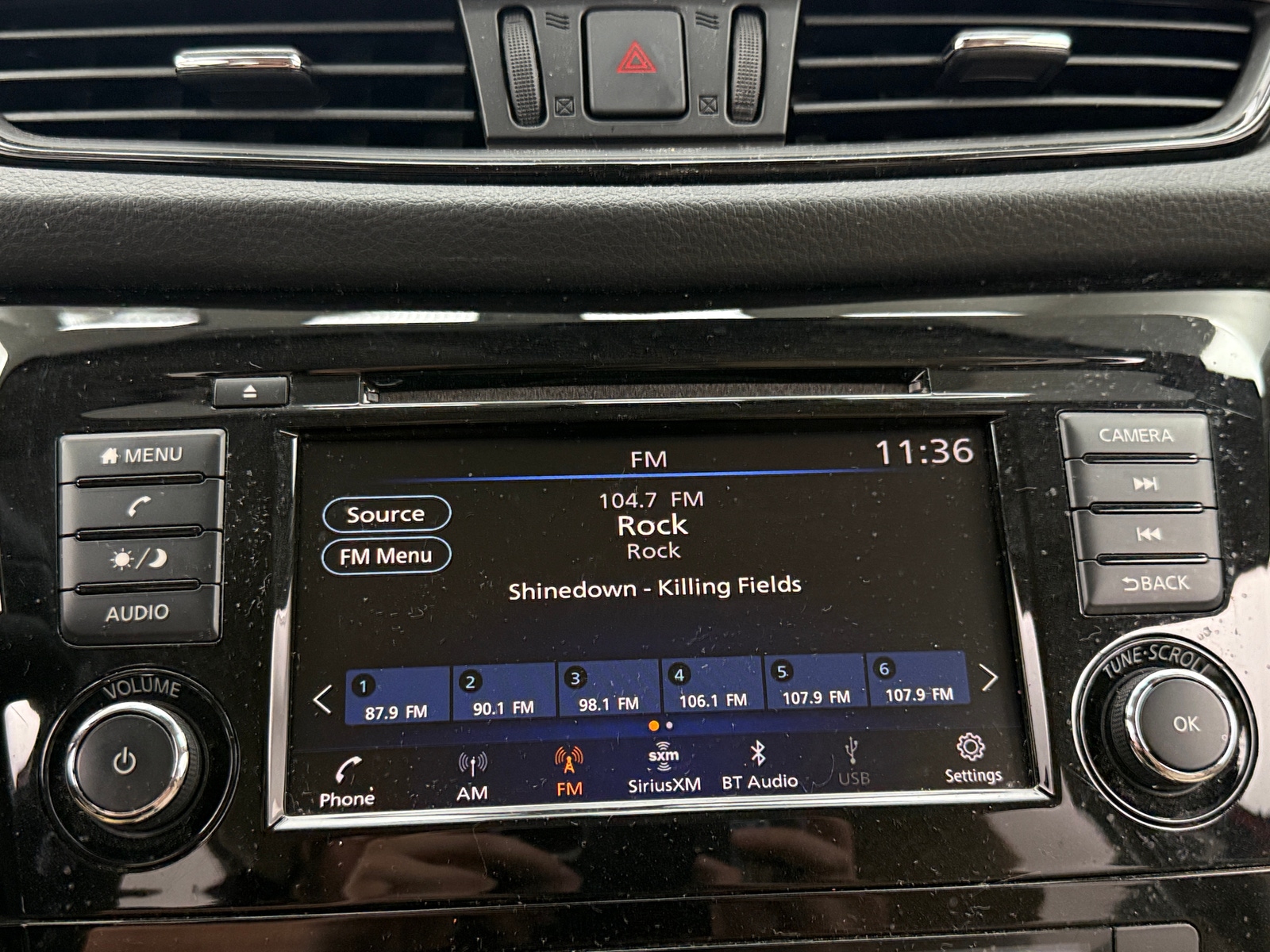 Thumbnail: 2020 Nissan Rogue - 4