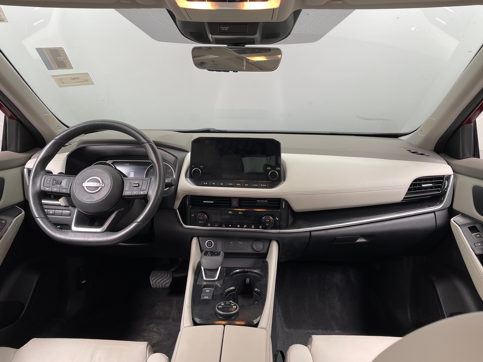 Thumbnail: 2022 Nissan Rogue - 2