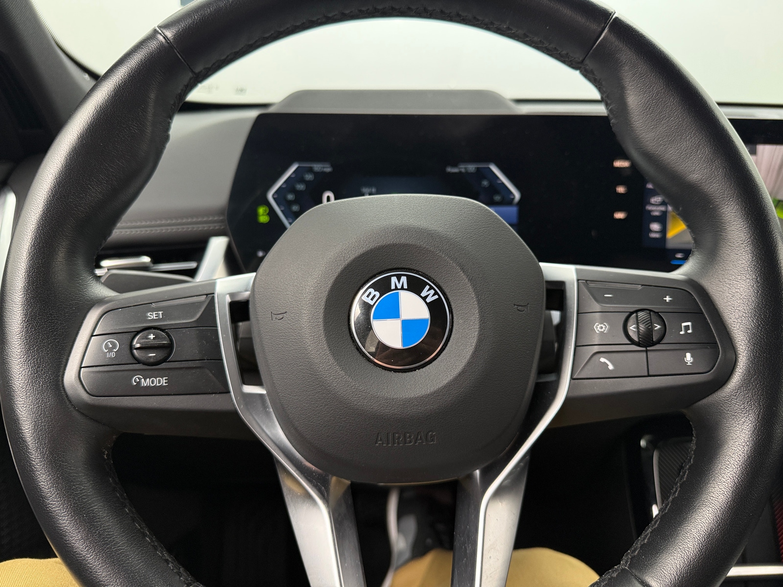 Thumbnail: 2023 BMW X1 - 4