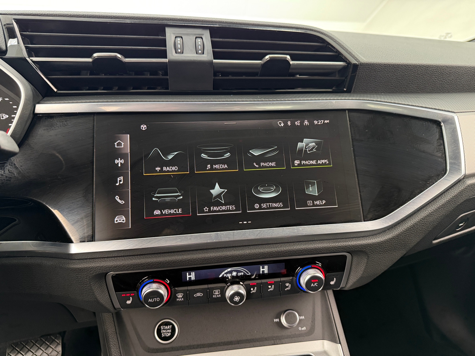 Thumbnail: 2025 Audi Q3 - 3