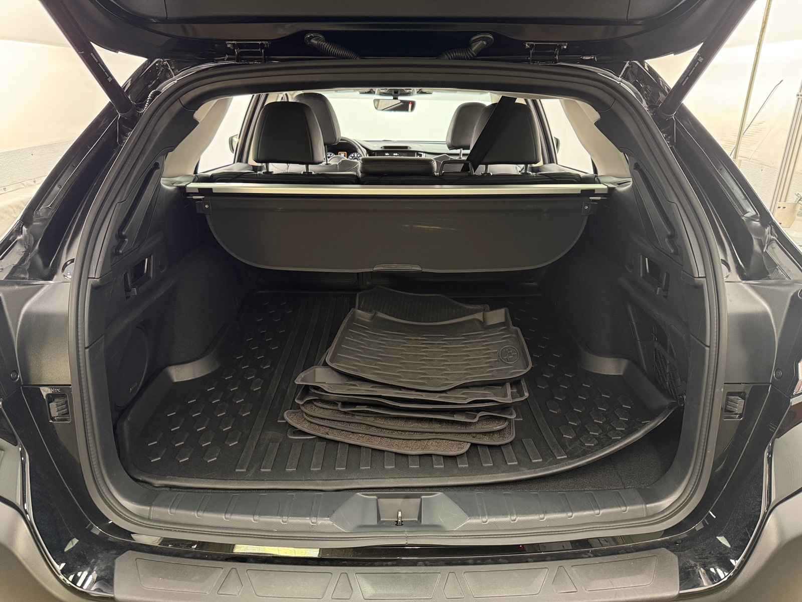 Thumbnail: 2025 Subaru Outback - 6